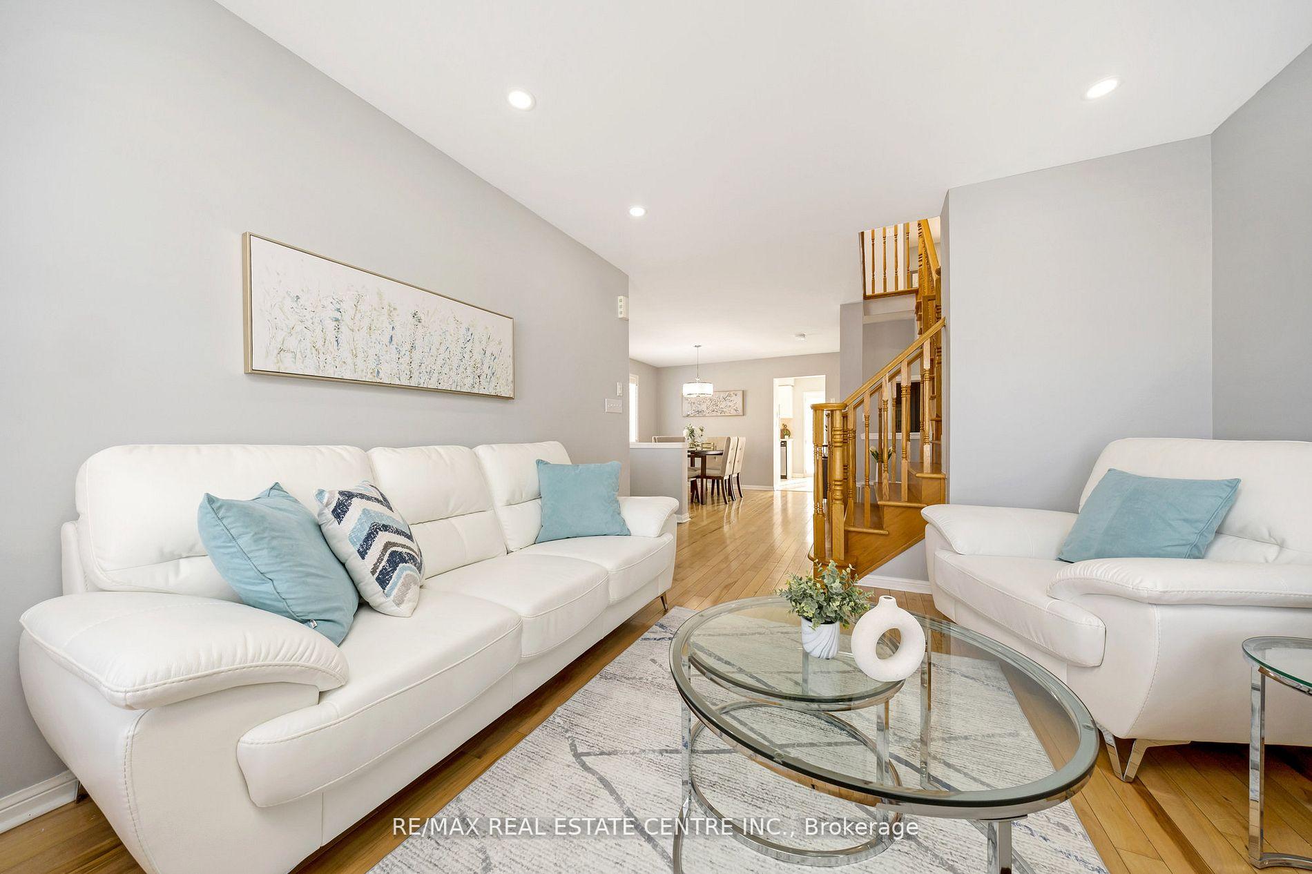 Photo 3 of 468 Trudeau Drive, Milton, Clarke — HOMEH