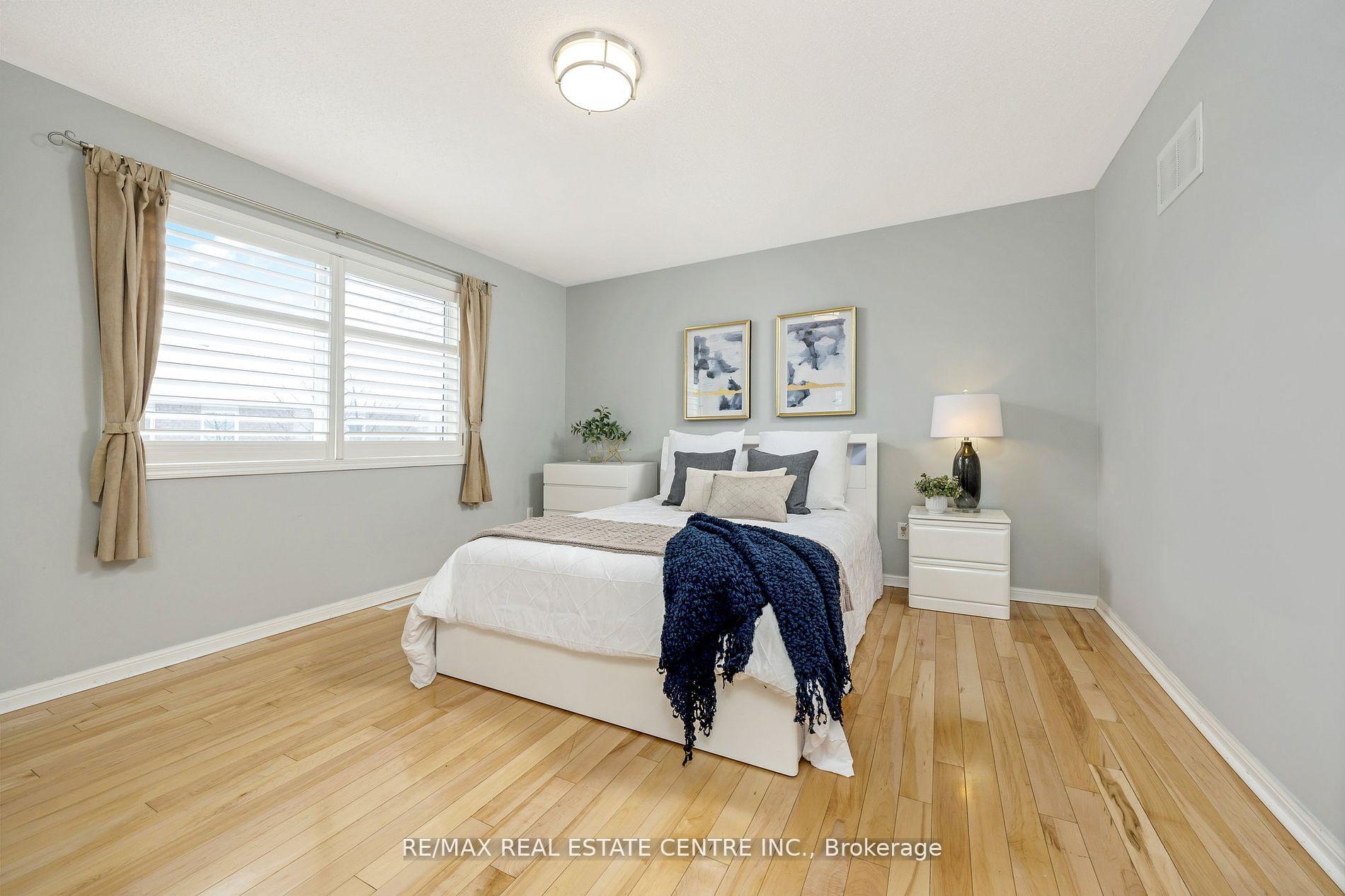 Photo 16 of 468 Trudeau Drive, Milton, Clarke — HOMEH
