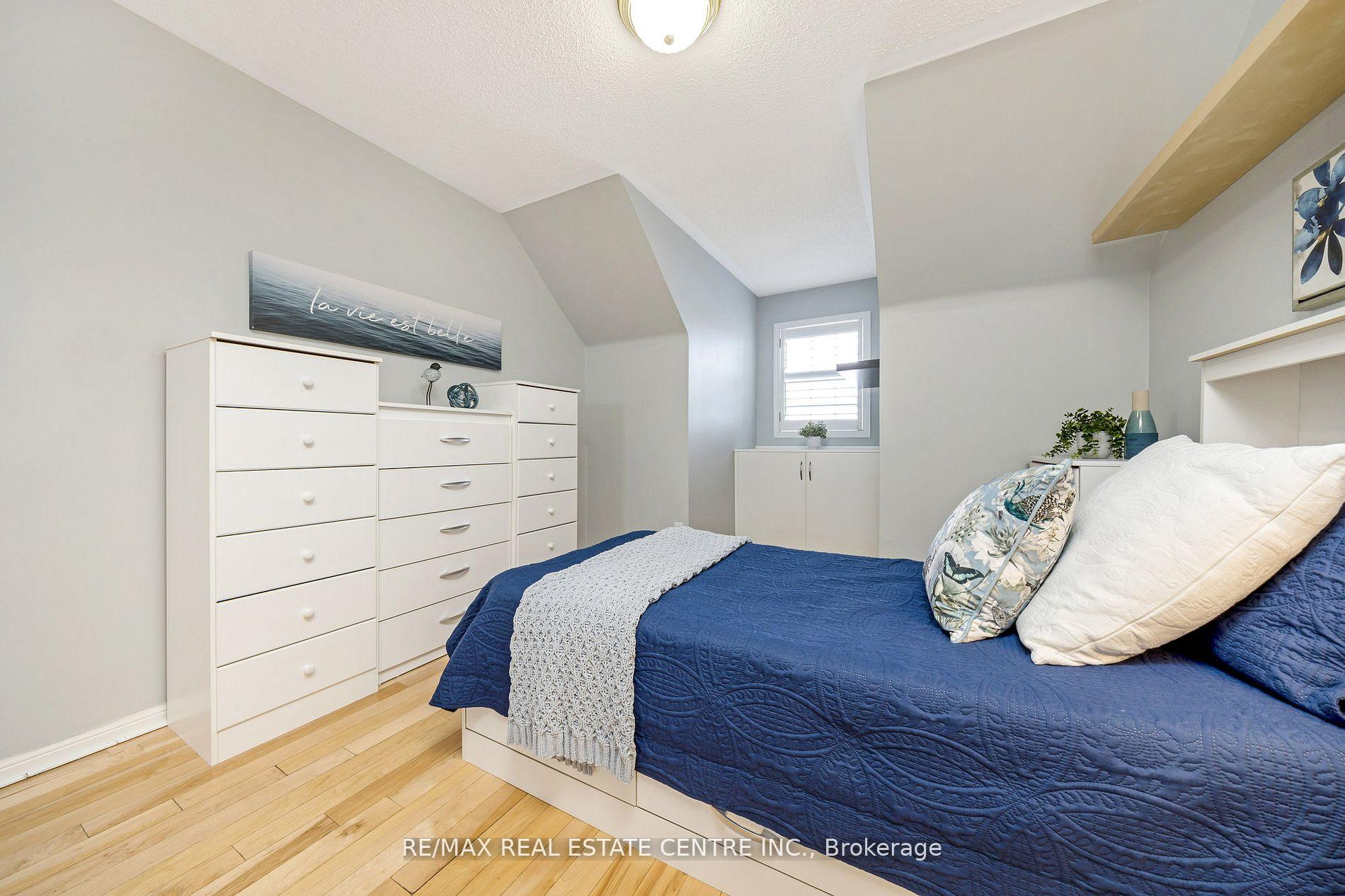 Photo 18 of 468 Trudeau Drive, Milton, Clarke — HOMEH