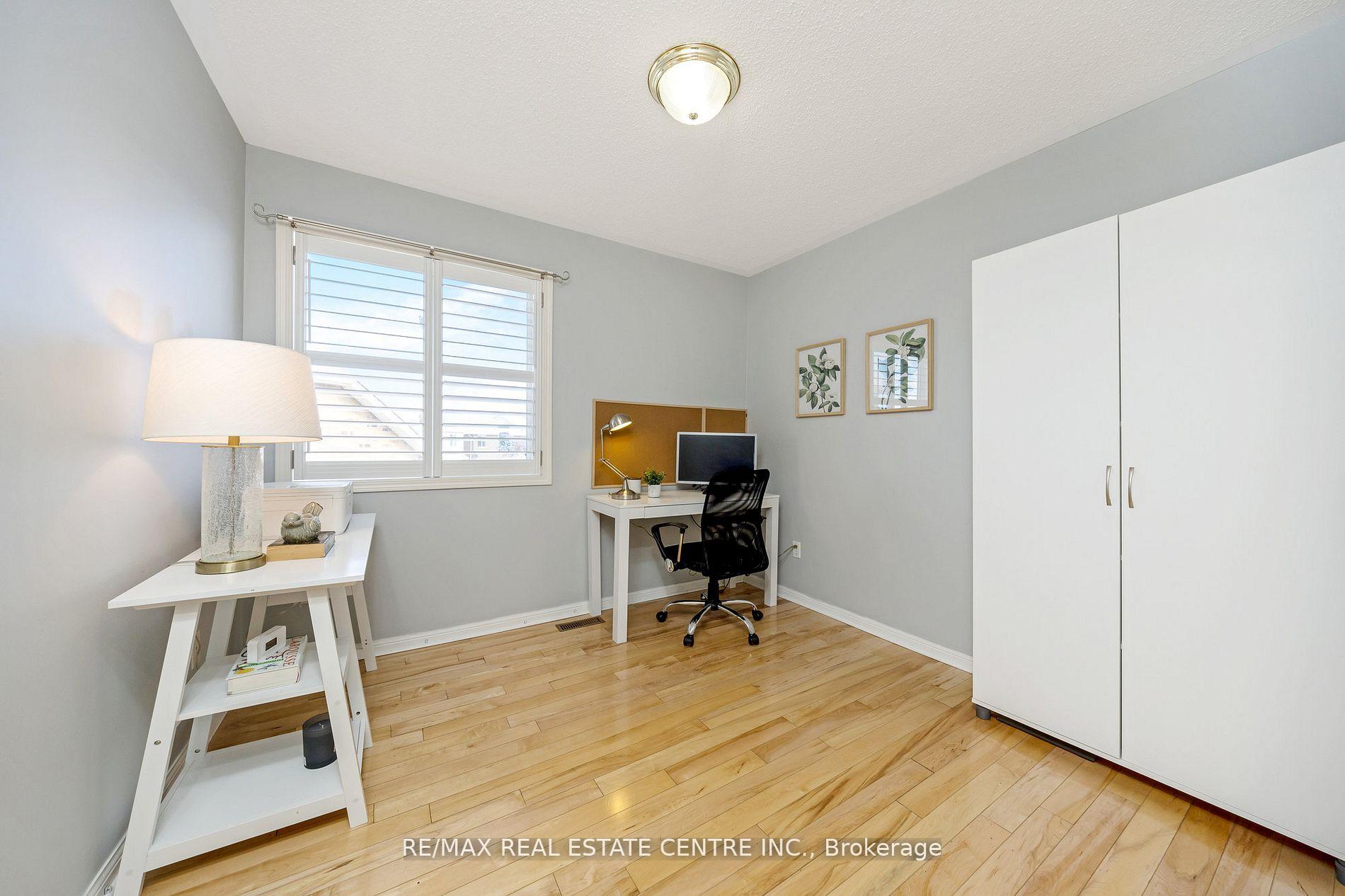 Photo 17 of 468 Trudeau Drive, Milton, Clarke — HOMEH