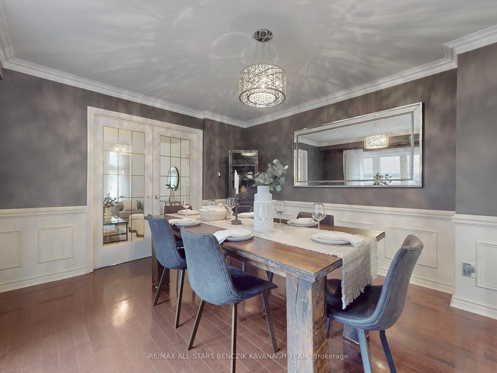 Photo 7 of 371 Fairway Gardens, Newmarket, Glenway Estates — HOMEH