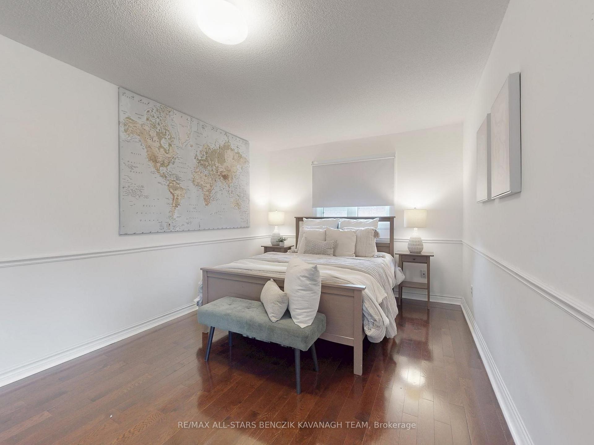 Photo 20 of 371 Fairway Gardens, Newmarket, Glenway Estates — HOMEH