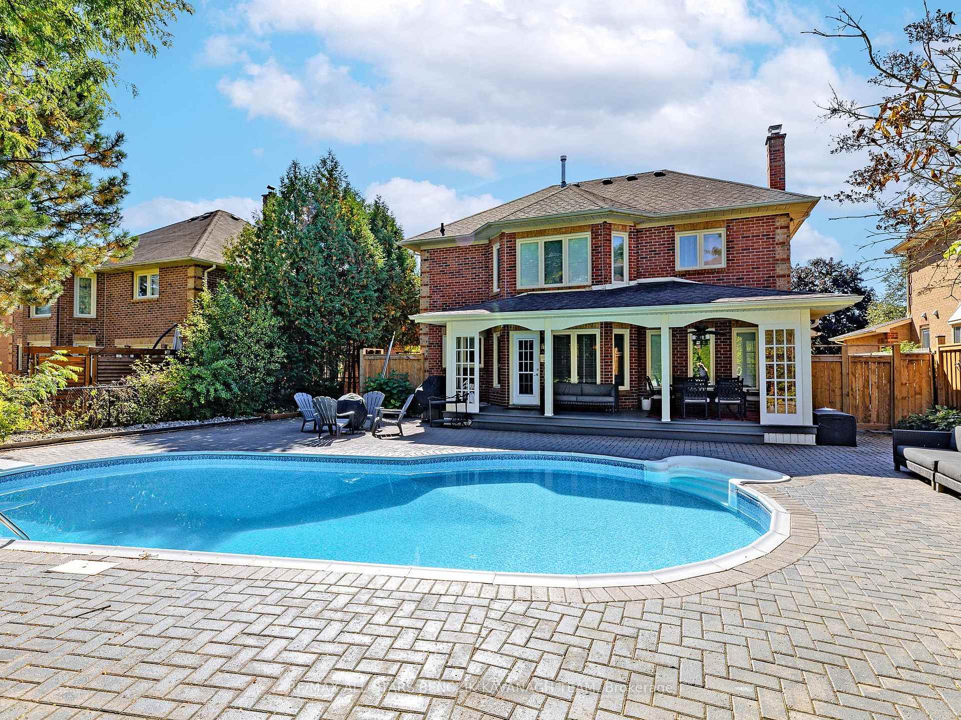 Photo 31 of 371 Fairway Gardens, Newmarket, Glenway Estates — HOMEH