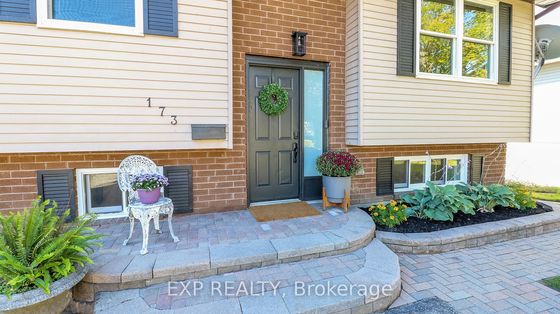 Photo 3 of 173 Shannon Street, Orillia — HOMEH