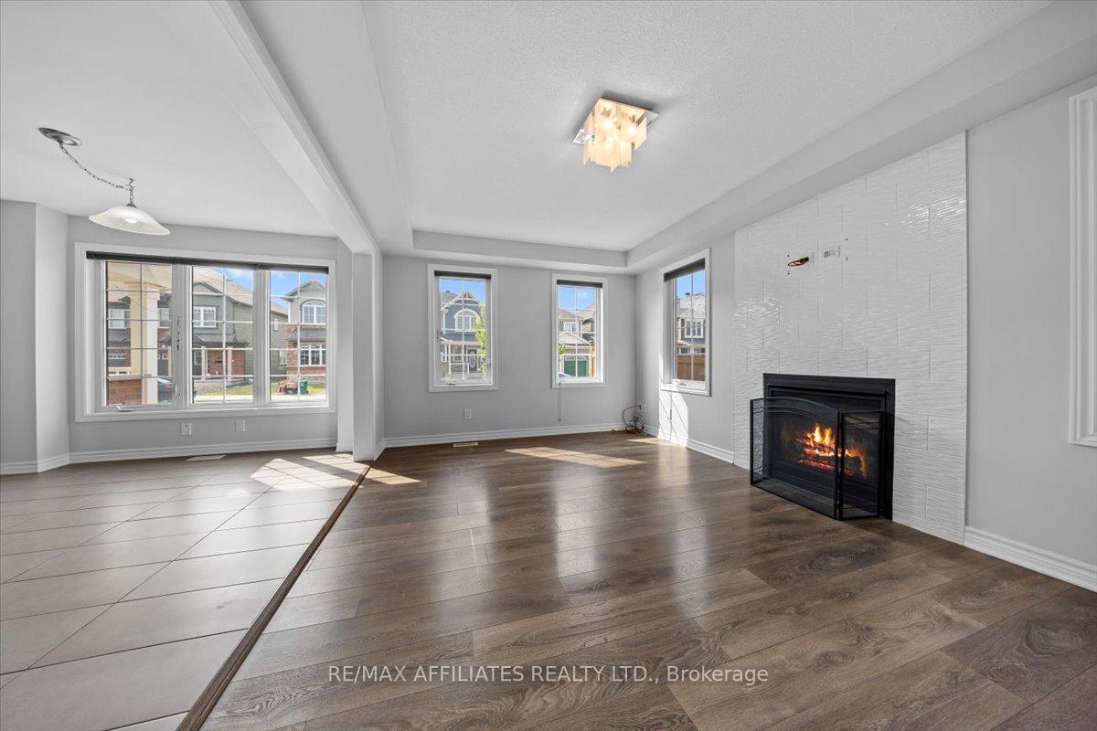 Photo 16 of 300 Sweetfern Crescent, Ottawa, Avalon West — HOMEH