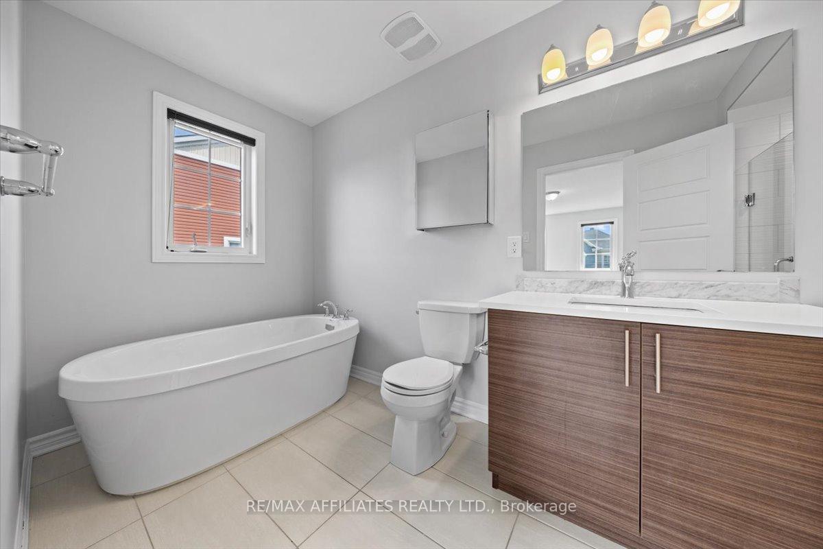 Photo 28 of 300 Sweetfern Crescent, Ottawa, Avalon West — HOMEH