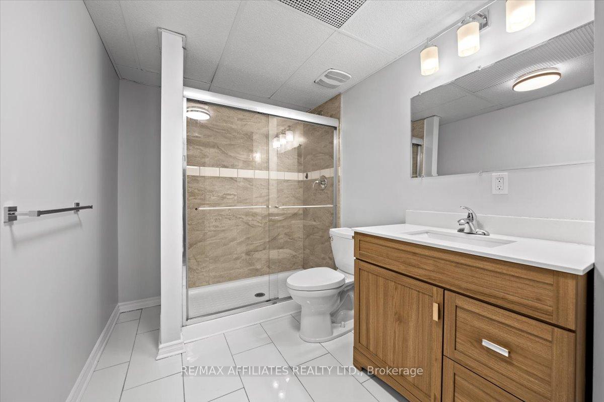 Photo 35 of 300 Sweetfern Crescent, Ottawa, Avalon West — HOMEH