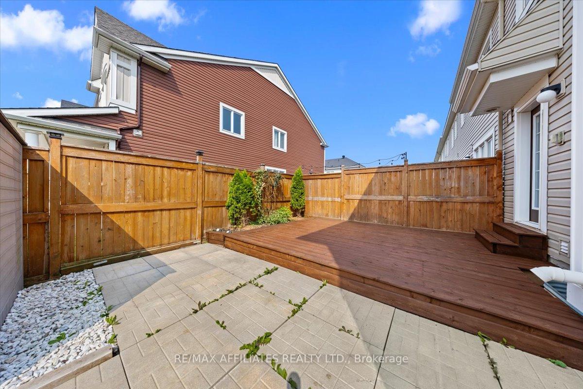 Photo 38 of 300 Sweetfern Crescent, Ottawa, Avalon West — HOMEH