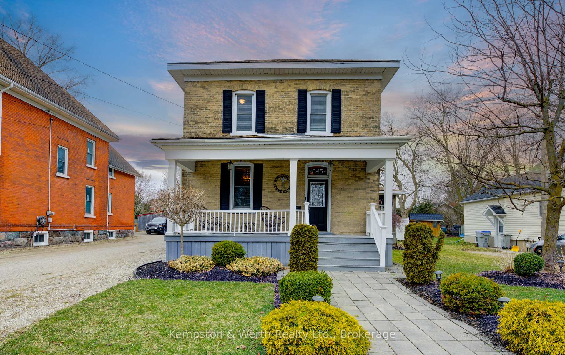 Front of 345 Livingstone Avenue N