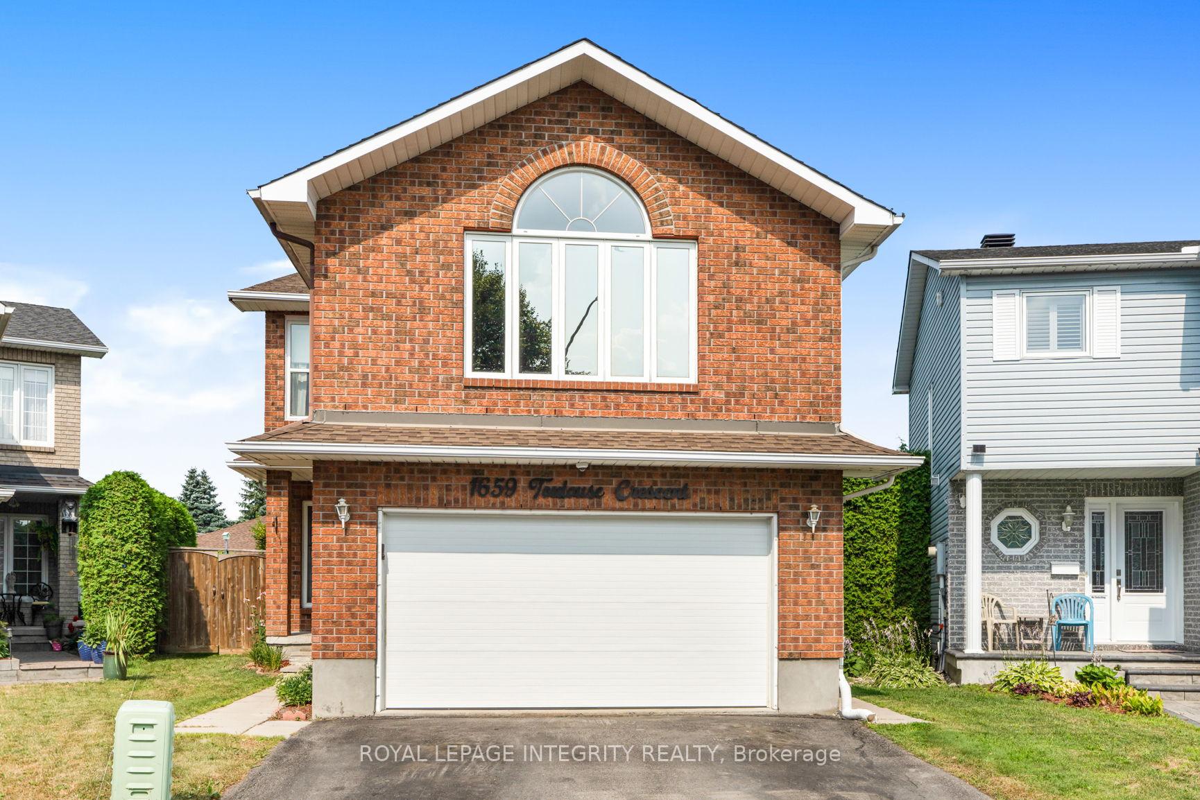 Front of 1659 Toulouse Crescent