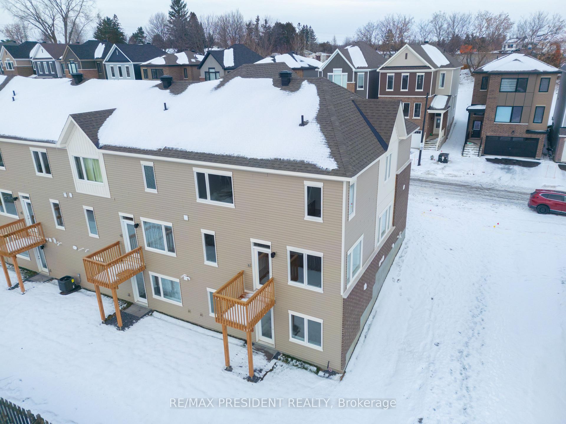Photo 3 of 339 Falsetto Street, Ottawa, Mer Bleue/Bradley Estates/Anderson Park — HOMEH