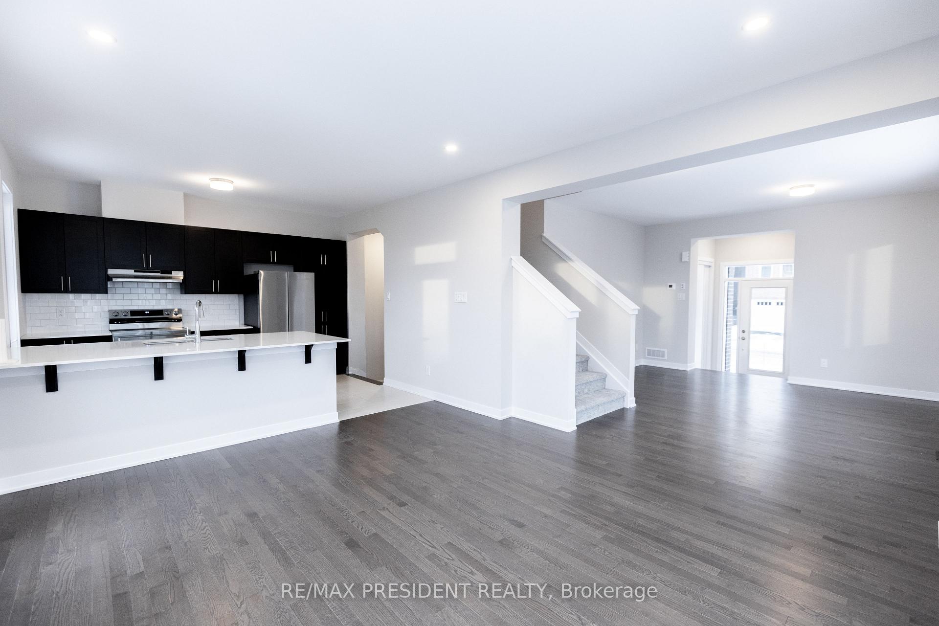 Photo 8 of 339 Falsetto Street, Ottawa, Mer Bleue/Bradley Estates/Anderson Park — HOMEH