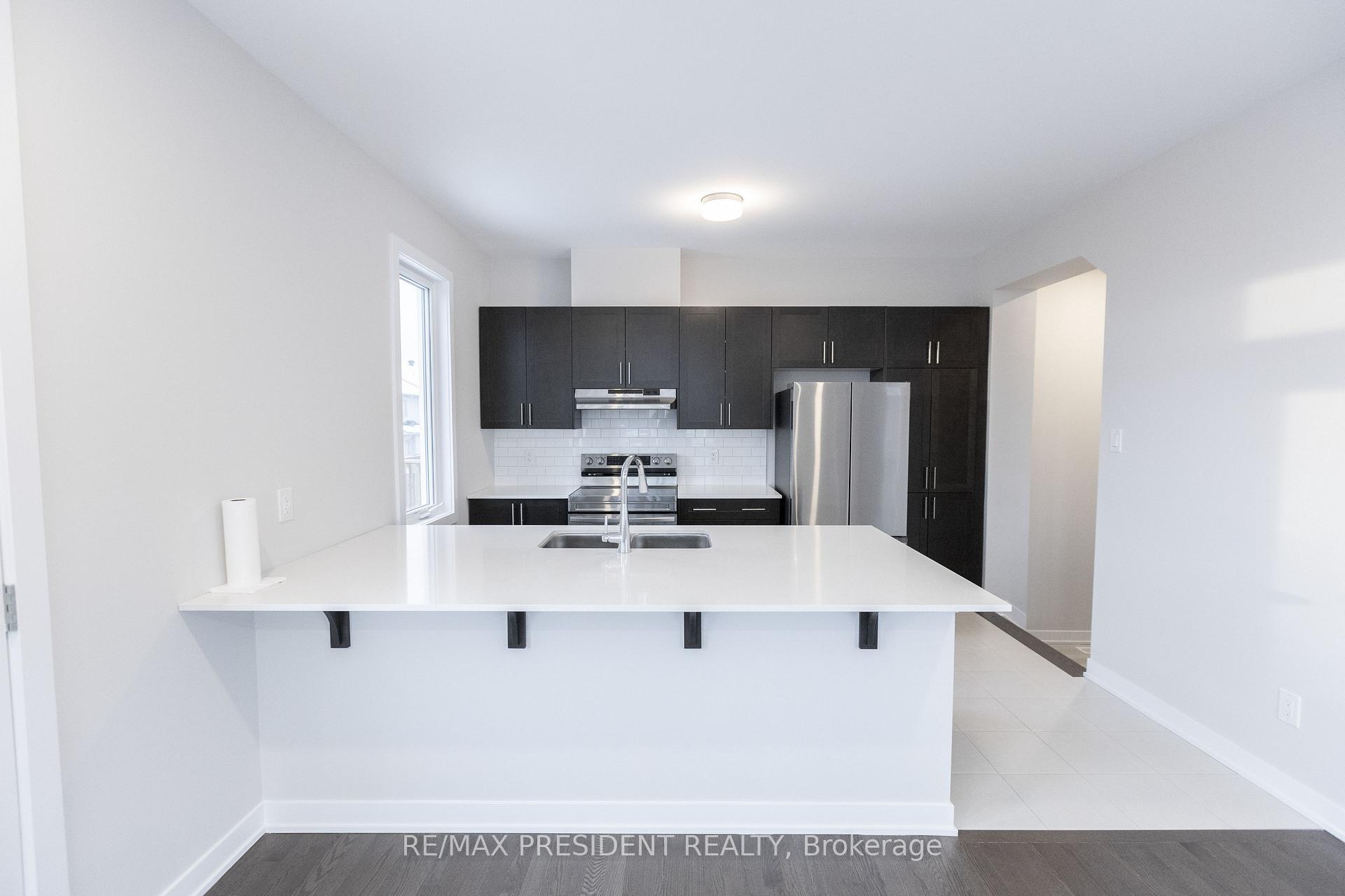 Photo 11 of 339 Falsetto Street, Ottawa, Mer Bleue/Bradley Estates/Anderson Park — HOMEH
