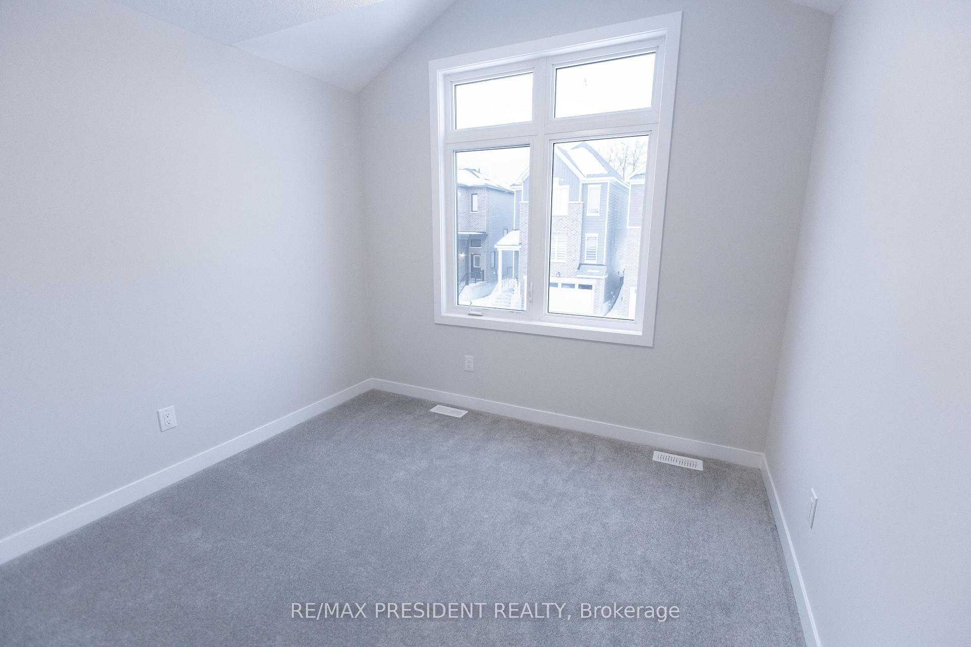 Photo 32 of 339 Falsetto Street, Ottawa, Mer Bleue/Bradley Estates/Anderson Park — HOMEH