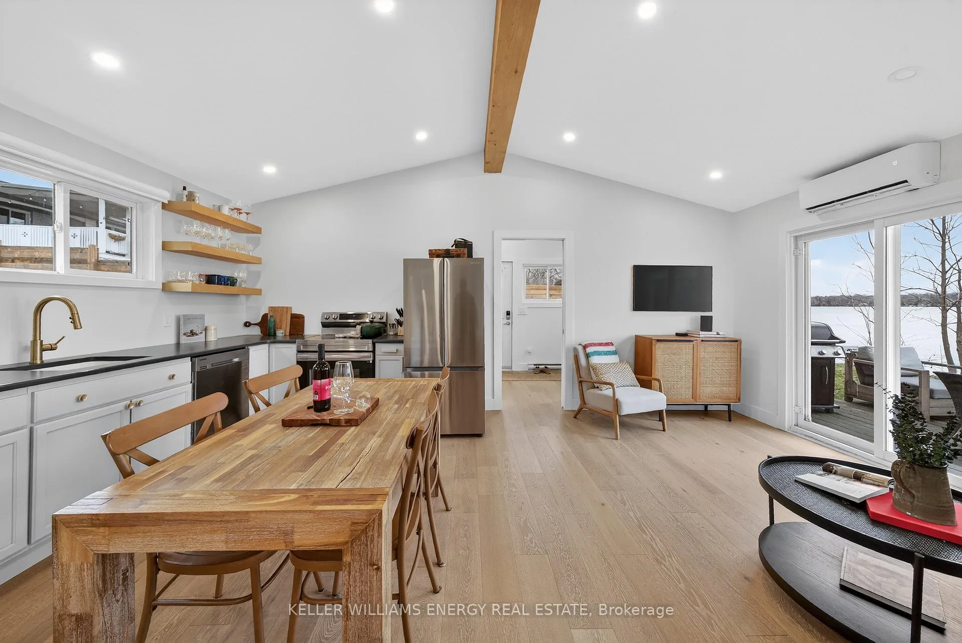 Photo 46 of 1071C Lakeside Drive, Prince Edward County, Ameliasburg Ward — HOMEH