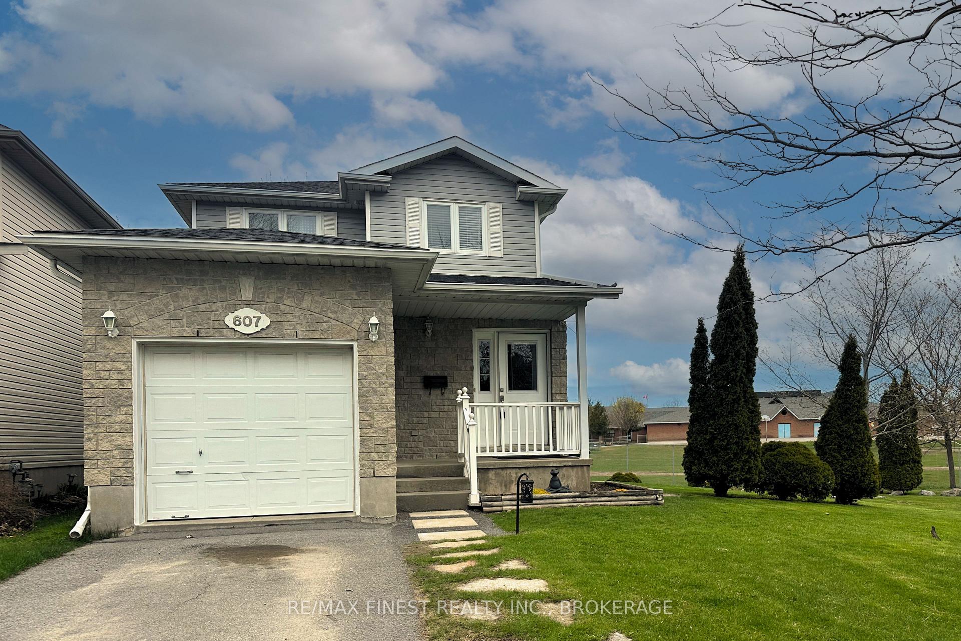 Photo 1 of 607 Heritage Court, Kingston, East Gardiners Rd — HOMEH