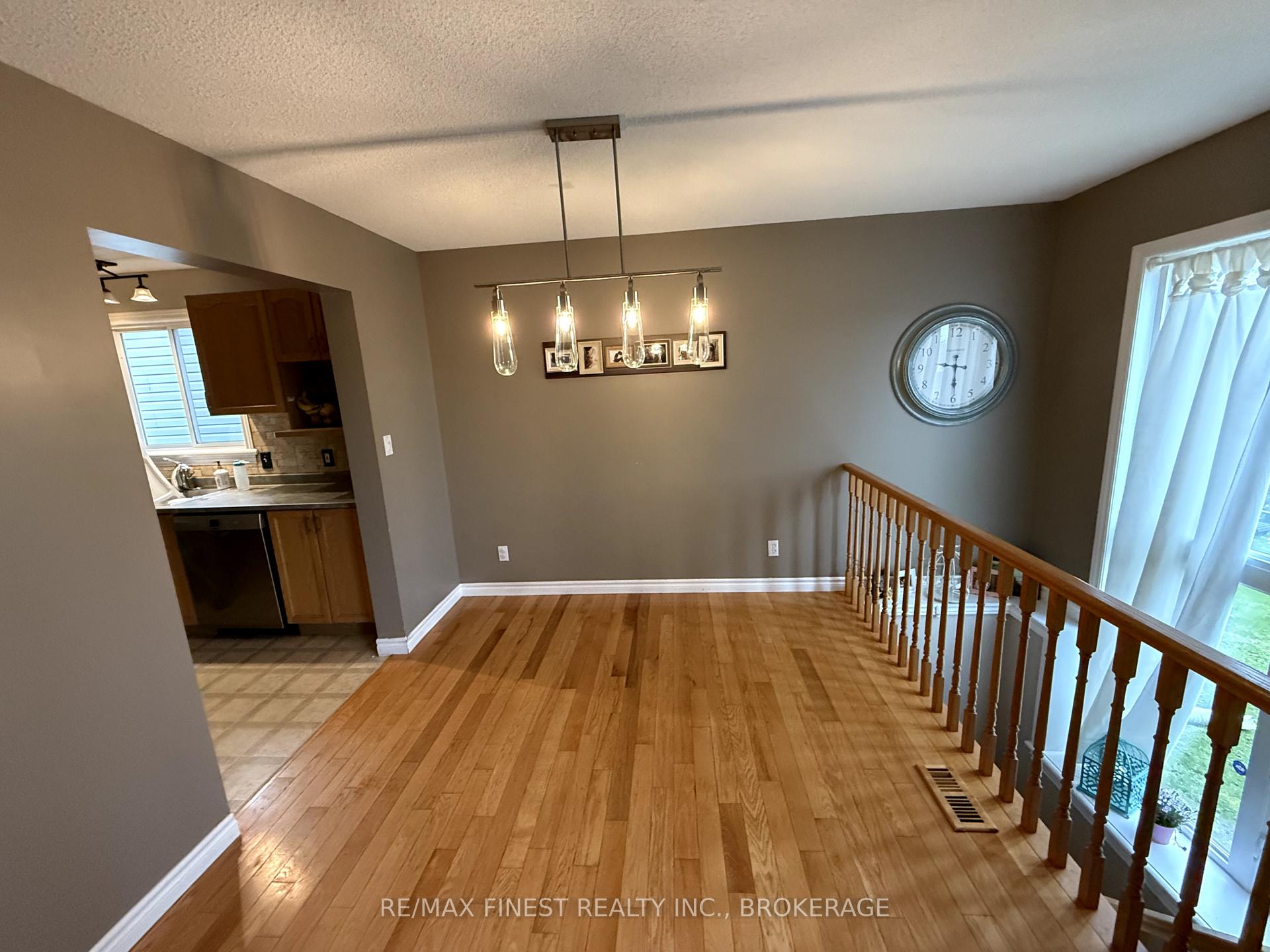 Photo 11 of 607 Heritage Court, Kingston, East Gardiners Rd — HOMEH