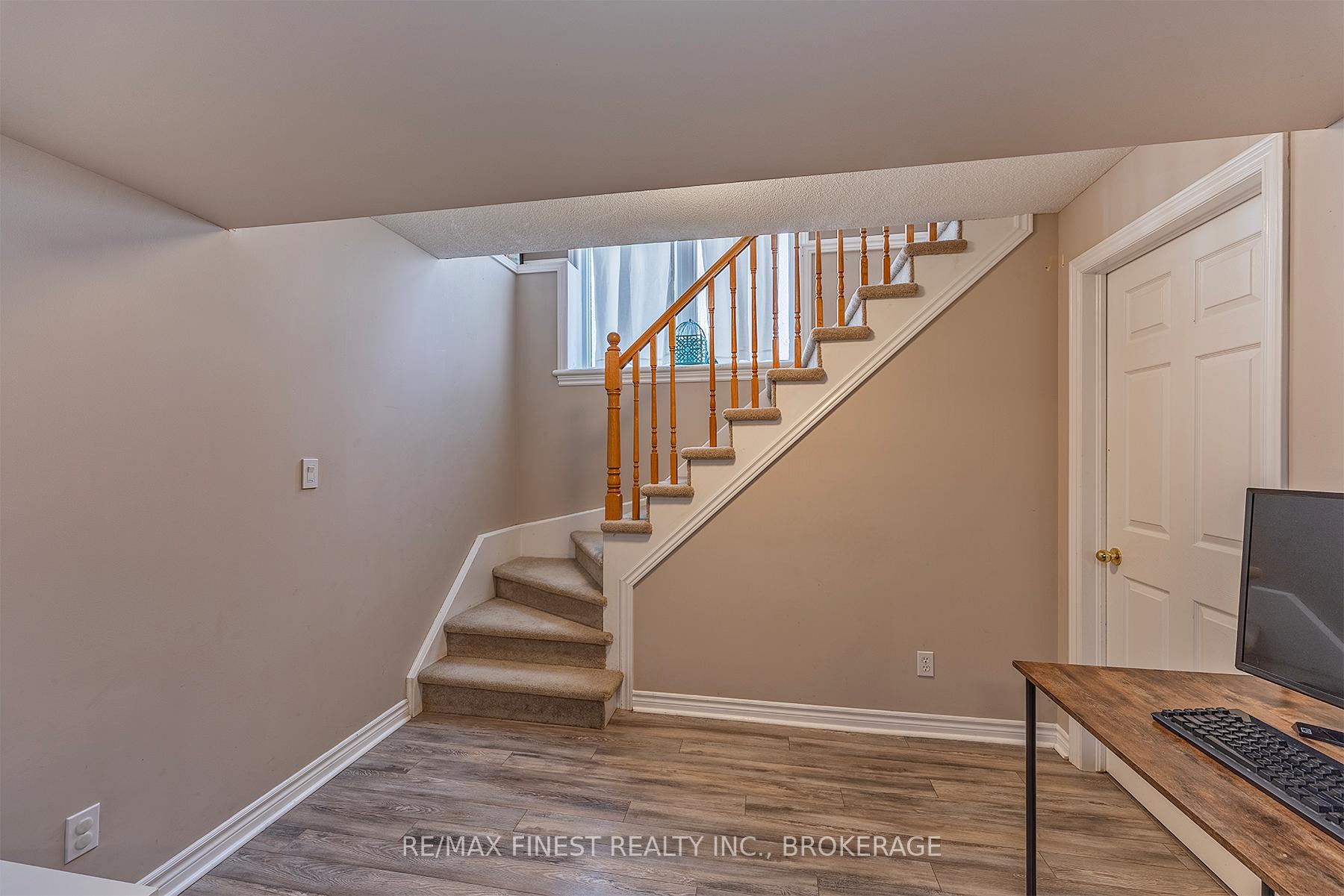Photo 26 of 607 Heritage Court, Kingston, East Gardiners Rd — HOMEH