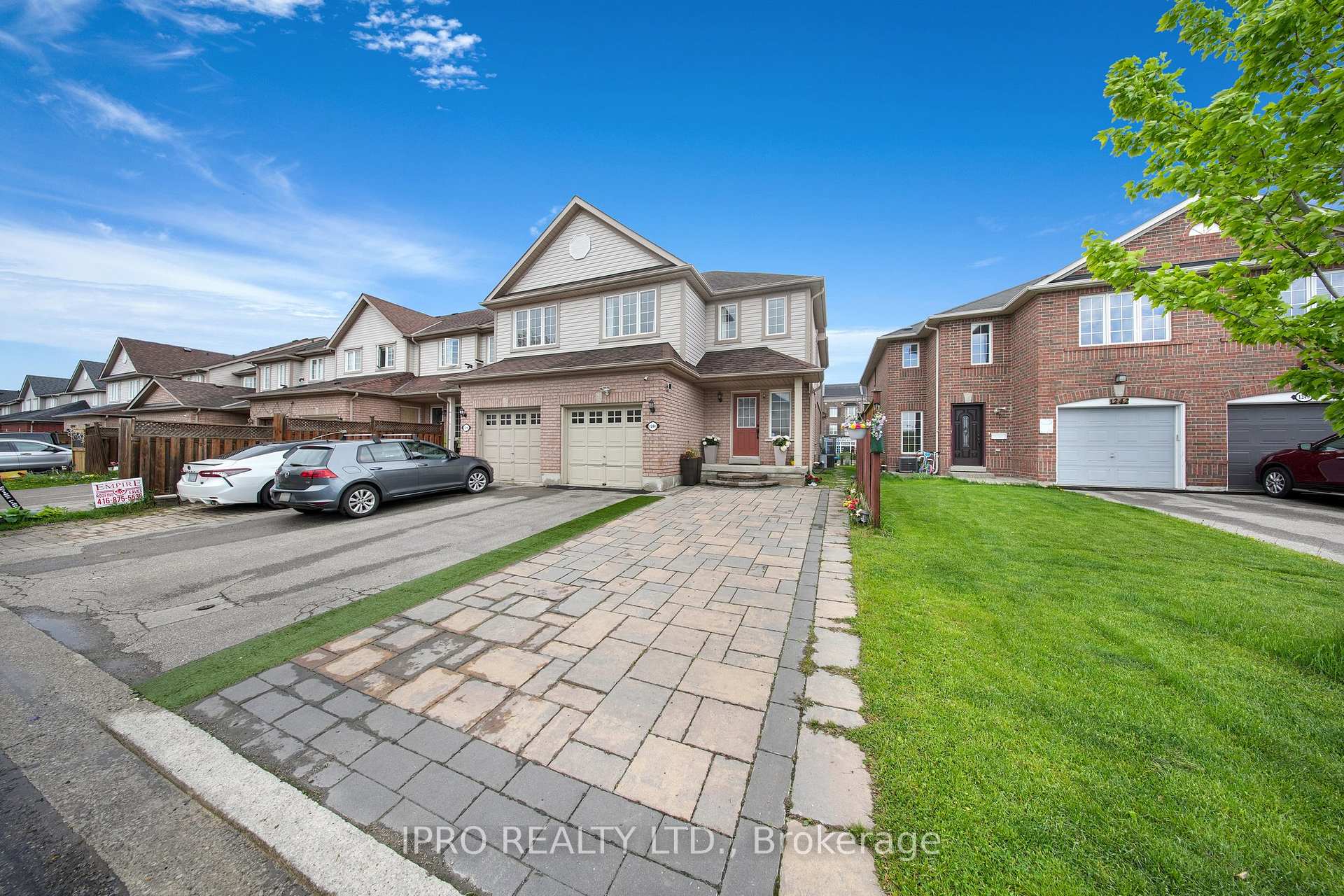Photo 1 of 1244 Mowat Lane, Milton, Dempsey — HOMEH