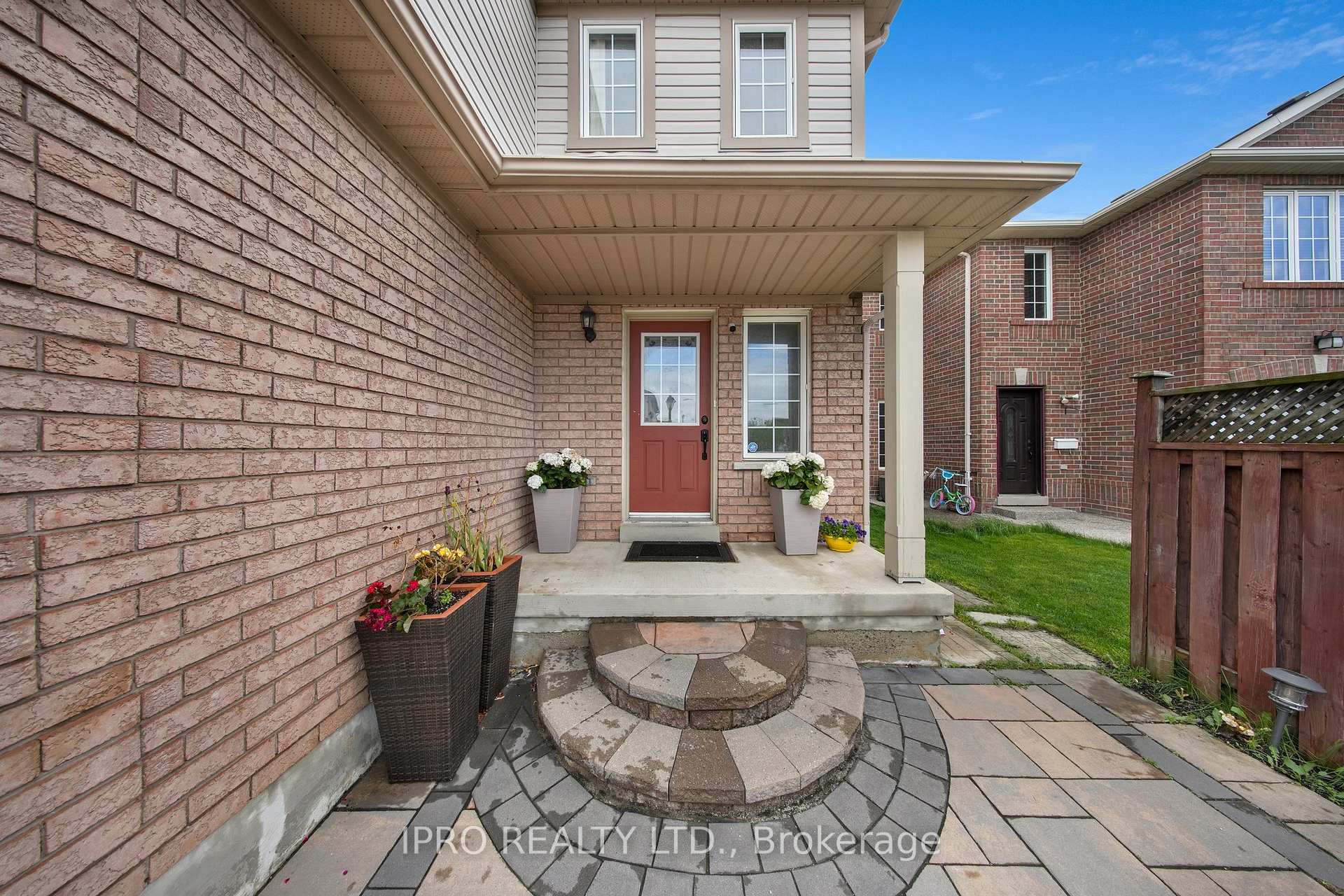Photo 21 of 1244 Mowat Lane, Milton, Dempsey — HOMEH