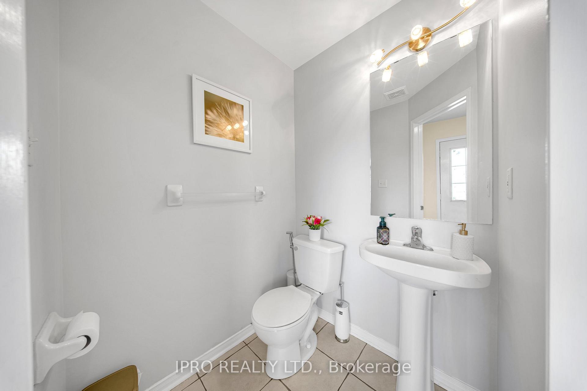 Photo 22 of 1244 Mowat Lane, Milton, Dempsey — HOMEH