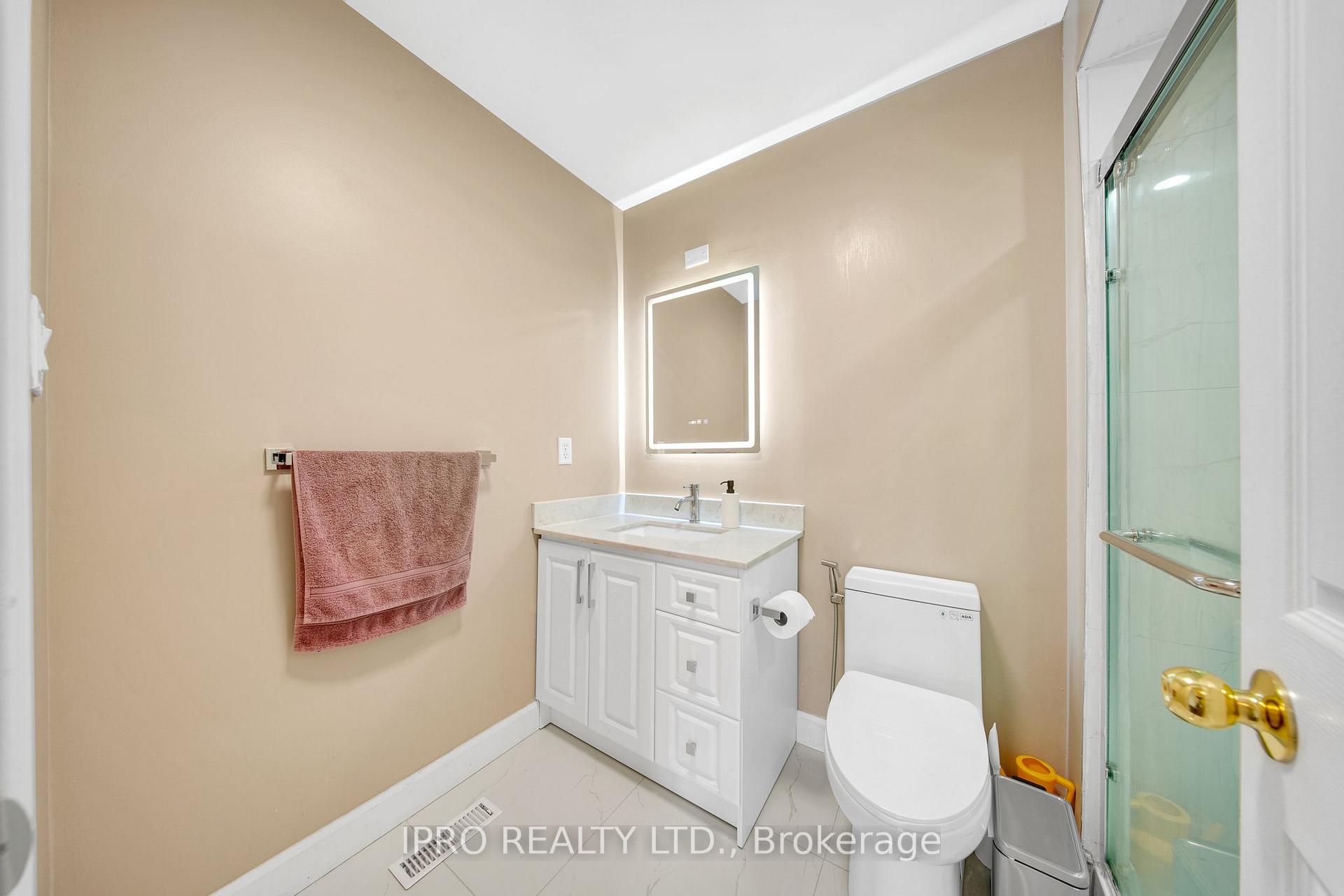 Photo 13 of 1244 Mowat Lane, Milton, Dempsey — HOMEH