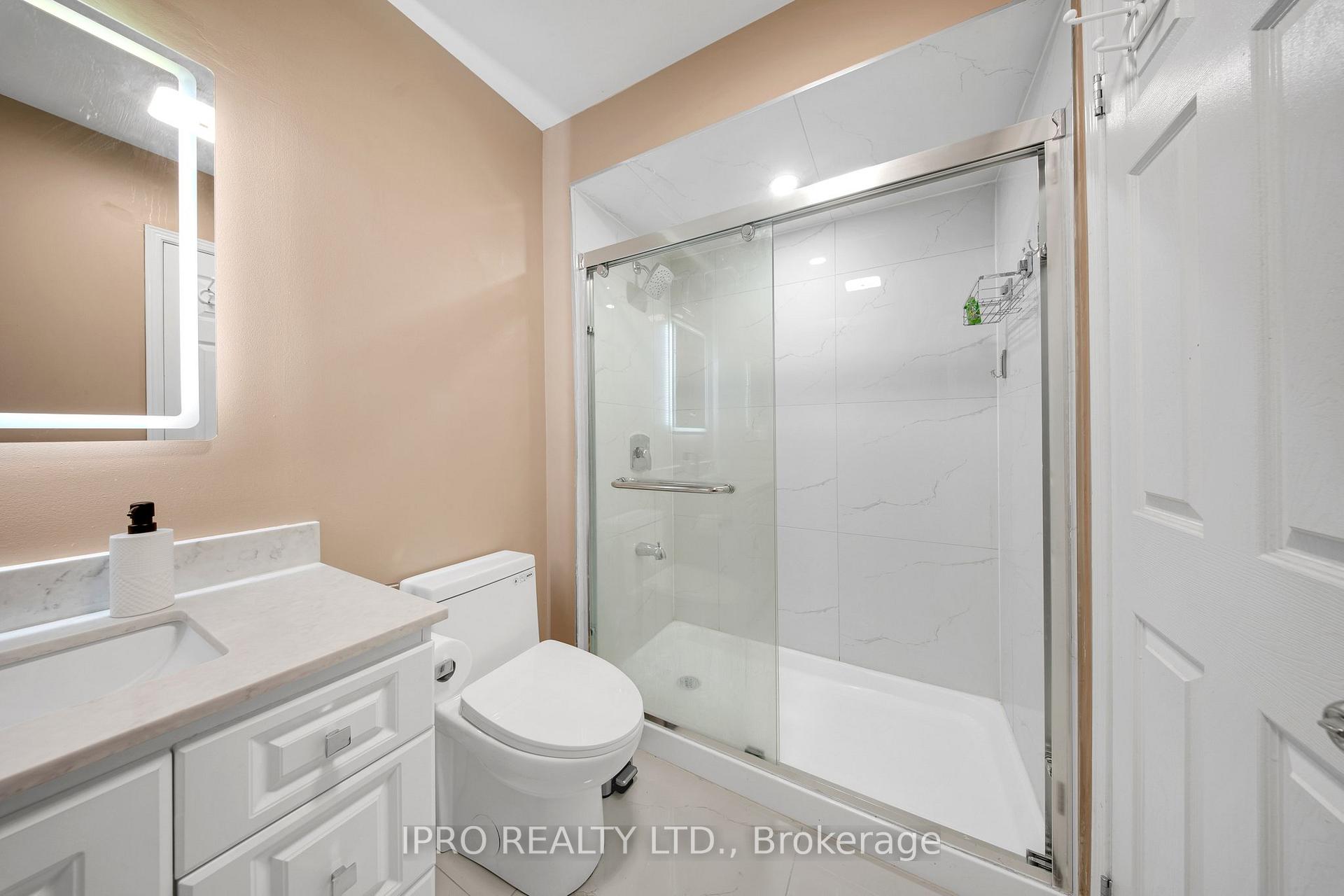 Photo 10 of 1244 Mowat Lane, Milton, Dempsey — HOMEH