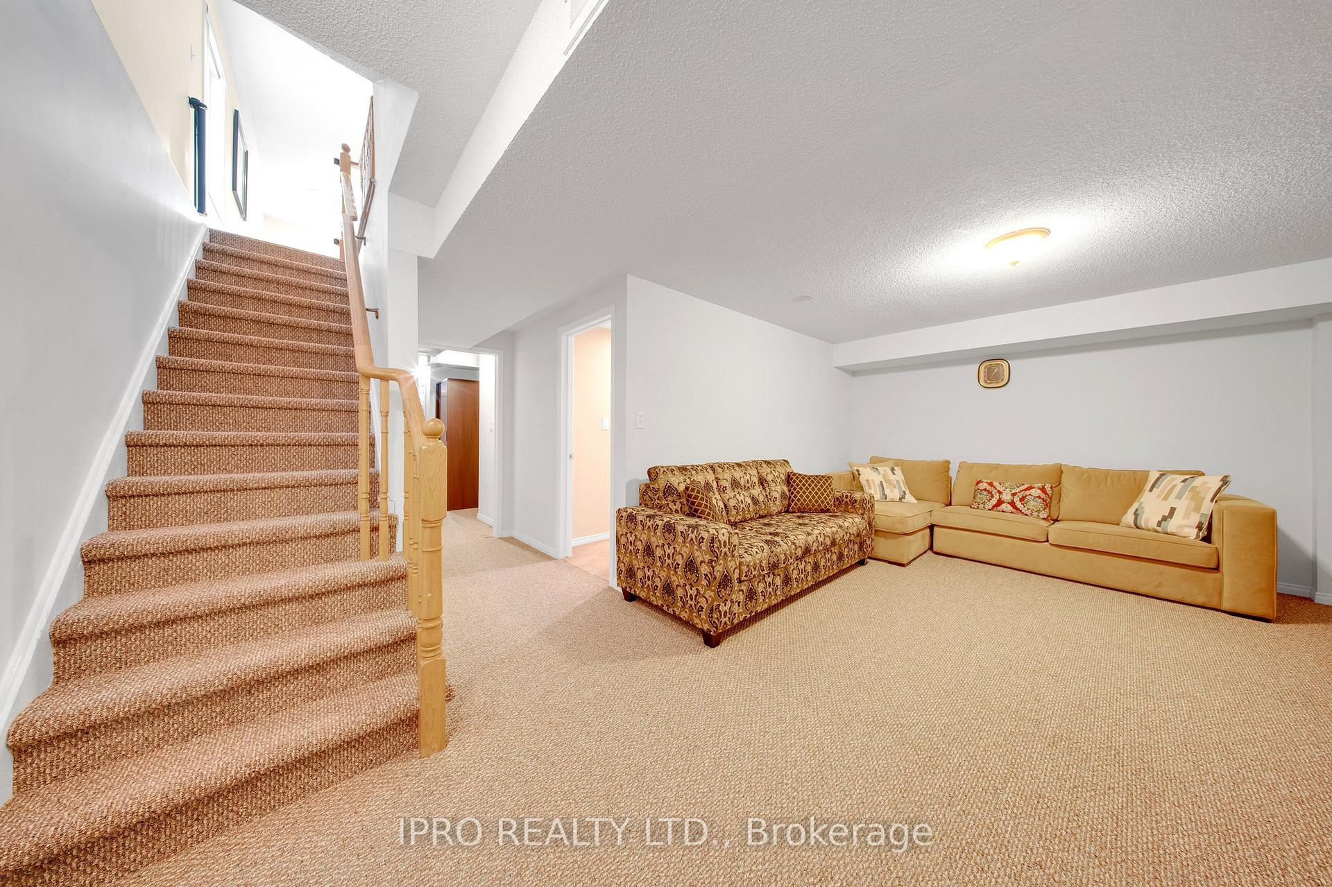 Photo 15 of 1244 Mowat Lane, Milton, Dempsey — HOMEH