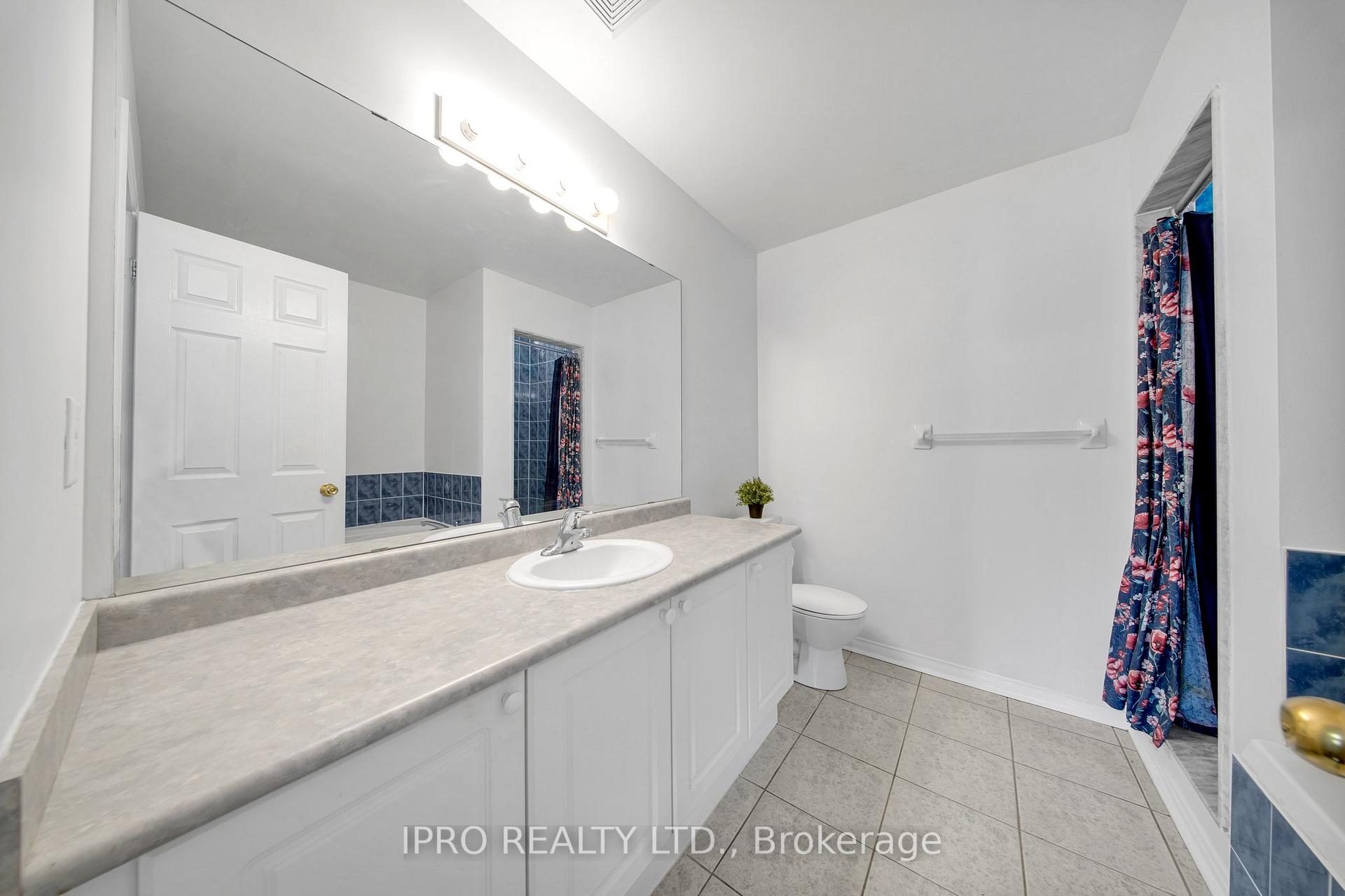 Photo 28 of 1244 Mowat Lane, Milton, Dempsey — HOMEH