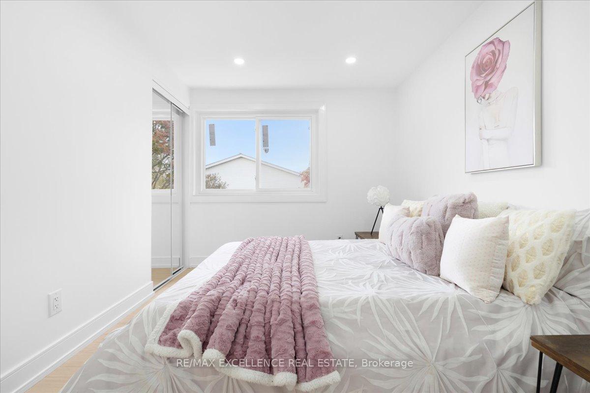 Photo 23 of 1287 Venus Crescent, Oshawa, Lakeview — HOMEH