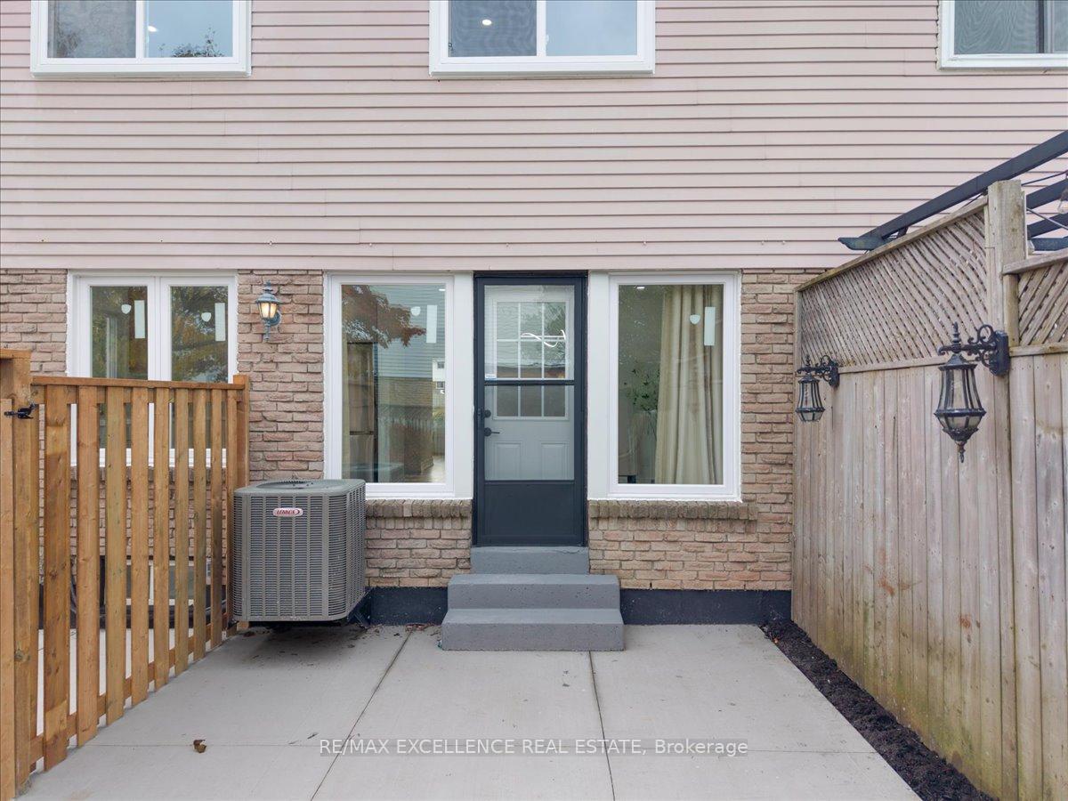 Photo 33 of 1287 Venus Crescent, Oshawa, Lakeview — HOMEH