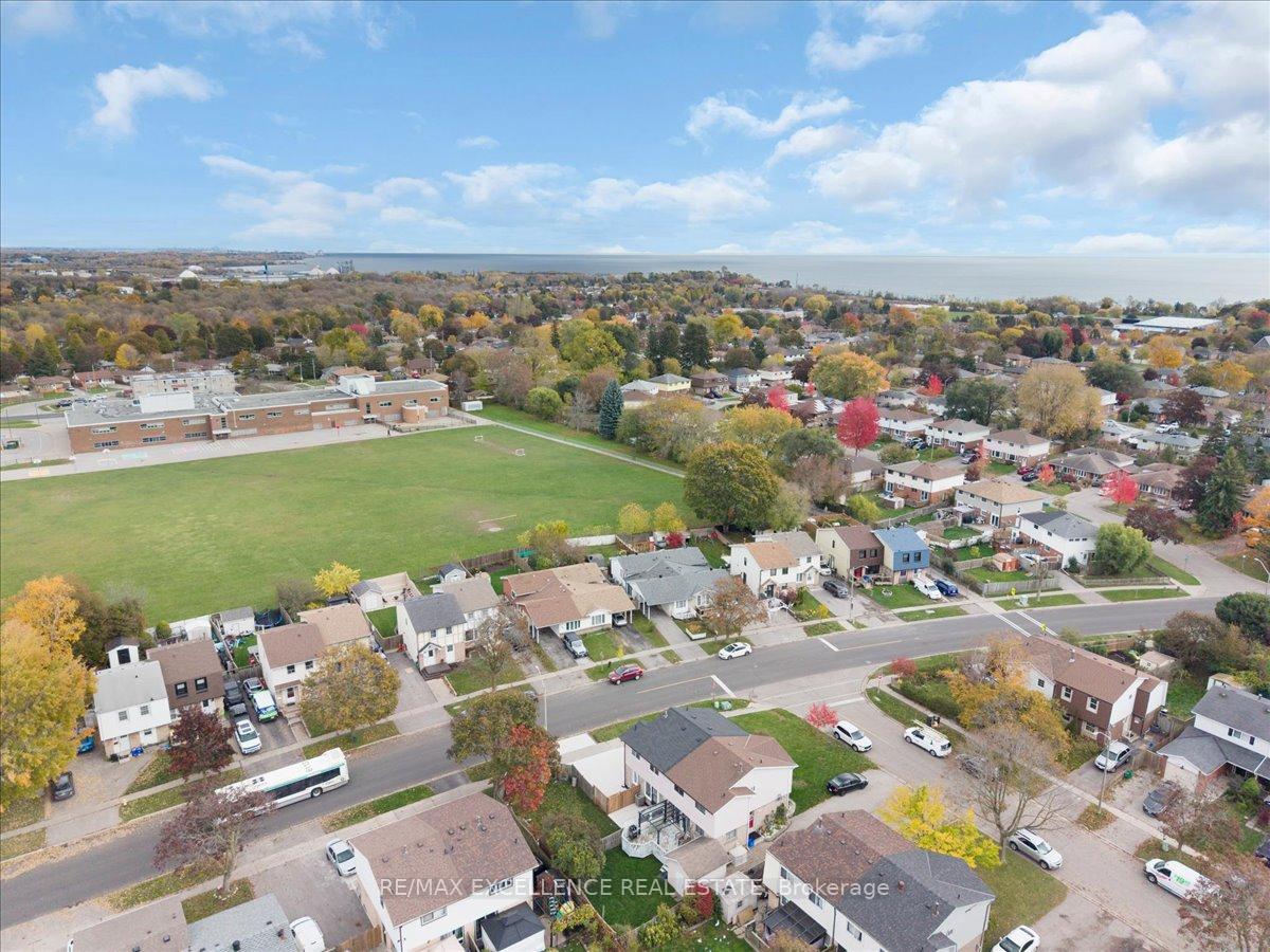 Photo 38 of 1287 Venus Crescent, Oshawa, Lakeview — HOMEH