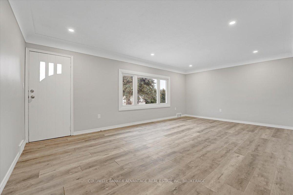 Photo 12 of 1410 Balfour Street, Pelham, Fenwick — HOMEH