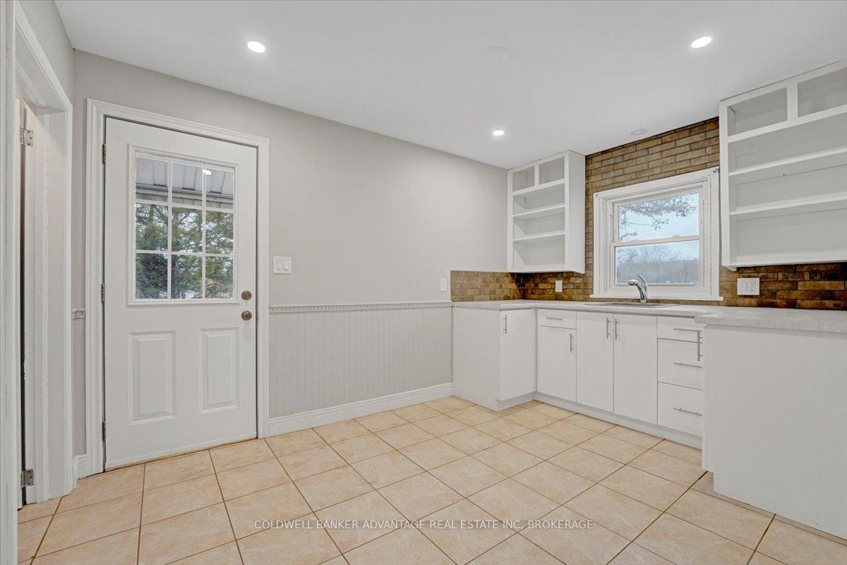 Photo 13 of 1410 Balfour Street, Pelham, Fenwick — HOMEH