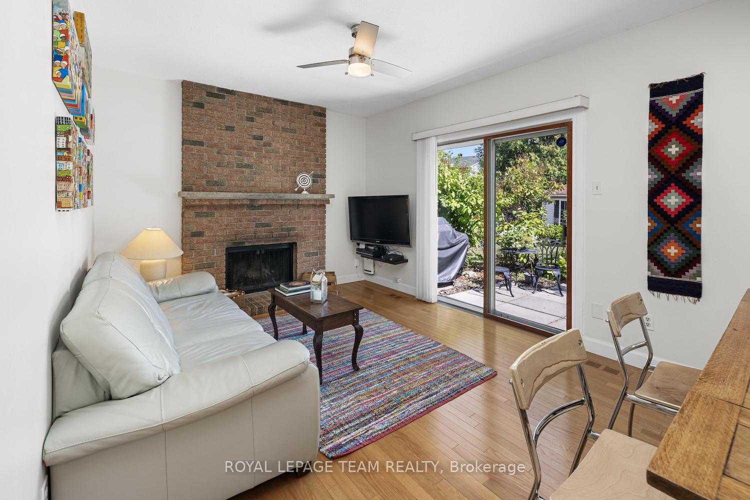 Photo 12 of 1179 St Moritz Court, Ottawa, Convent Glen North — HOMEH