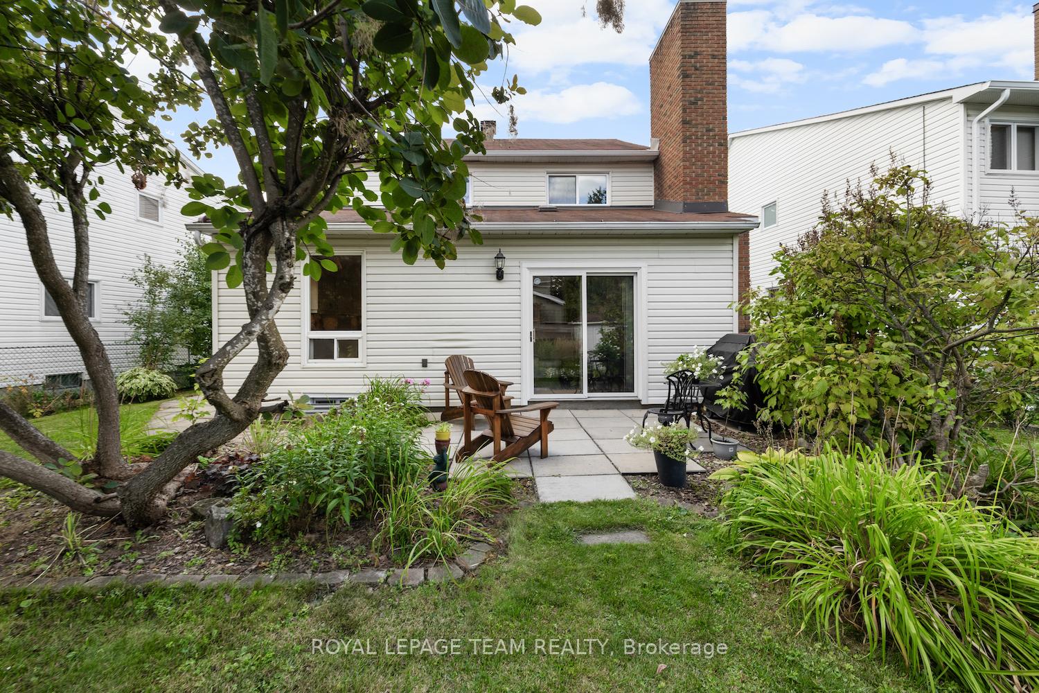 Photo 25 of 1179 St Moritz Court, Ottawa, Convent Glen North — HOMEH