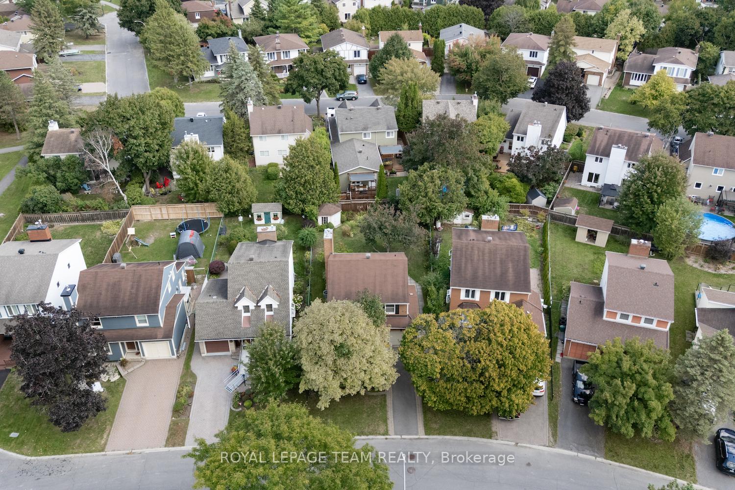 Photo 30 of 1179 St Moritz Court, Ottawa, Convent Glen North — HOMEH