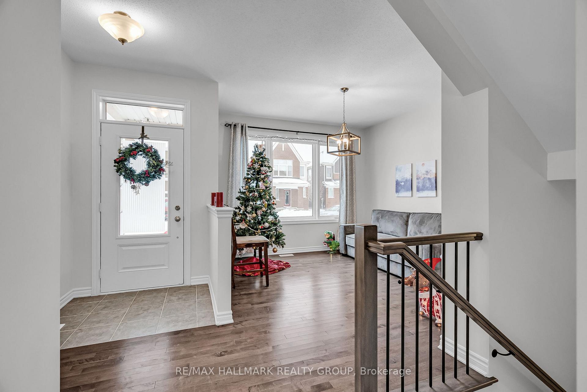 Photo 2 of 154 Aubrais Crescent, Ottawa, Chapel Hill South - Orleans Village — HOMEH