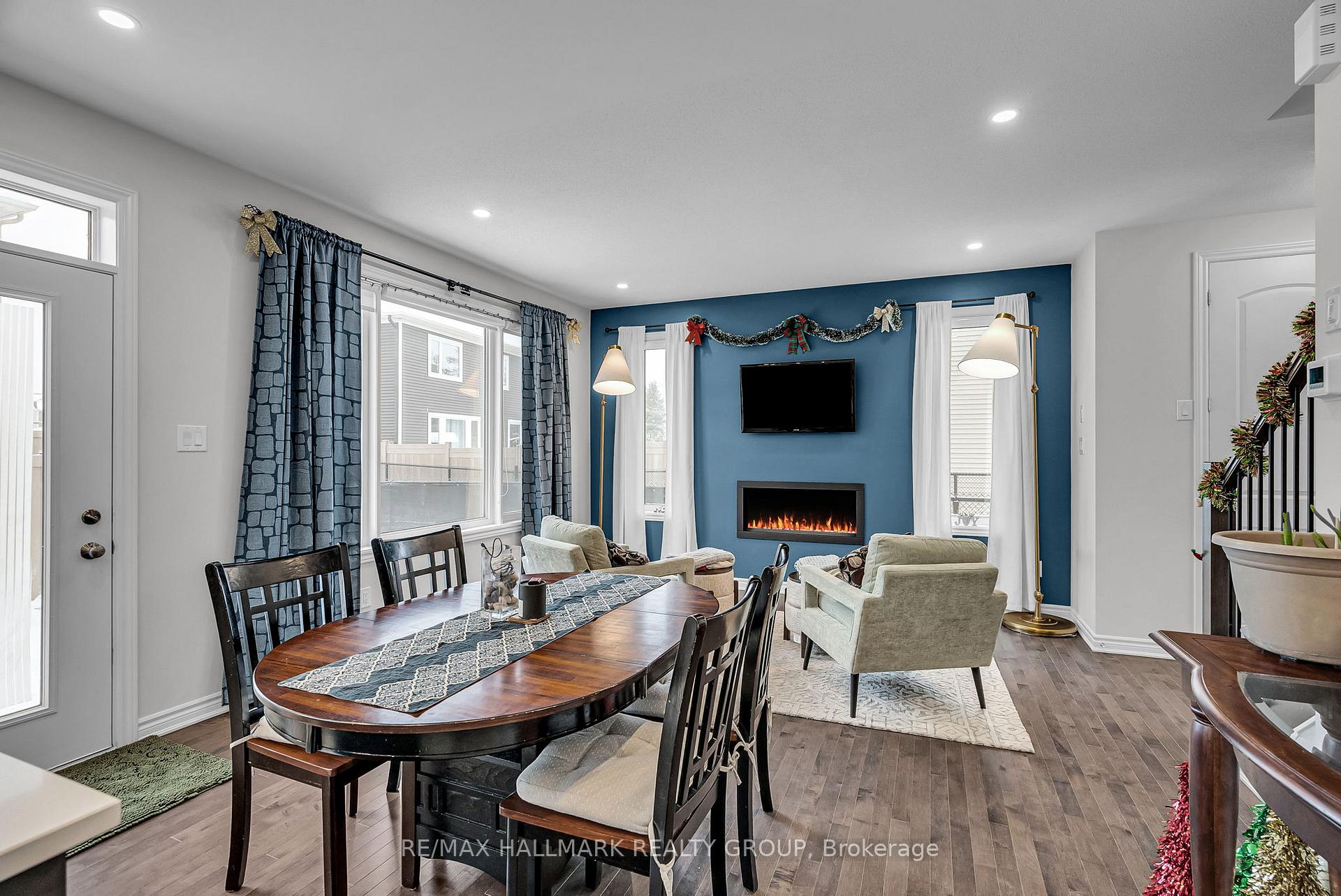 Photo 7 of 154 Aubrais Crescent, Ottawa, Chapel Hill South - Orleans Village — HOMEH