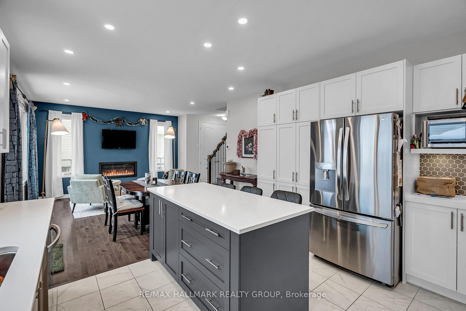 Photo 13 of 154 Aubrais Crescent, Ottawa, Chapel Hill South - Orleans Village — HOMEH
