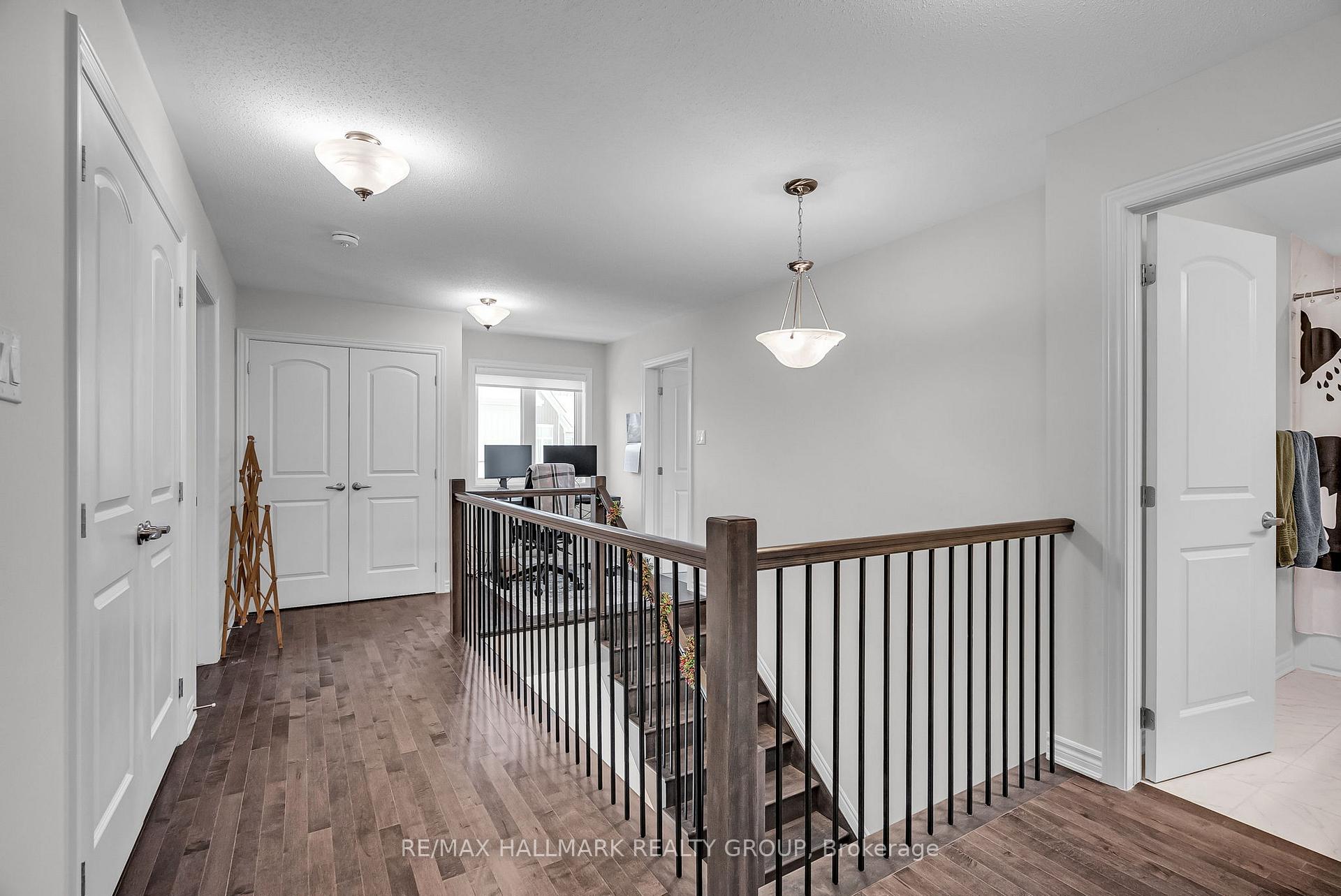 Photo 17 of 154 Aubrais Crescent, Ottawa, Chapel Hill South - Orleans Village — HOMEH