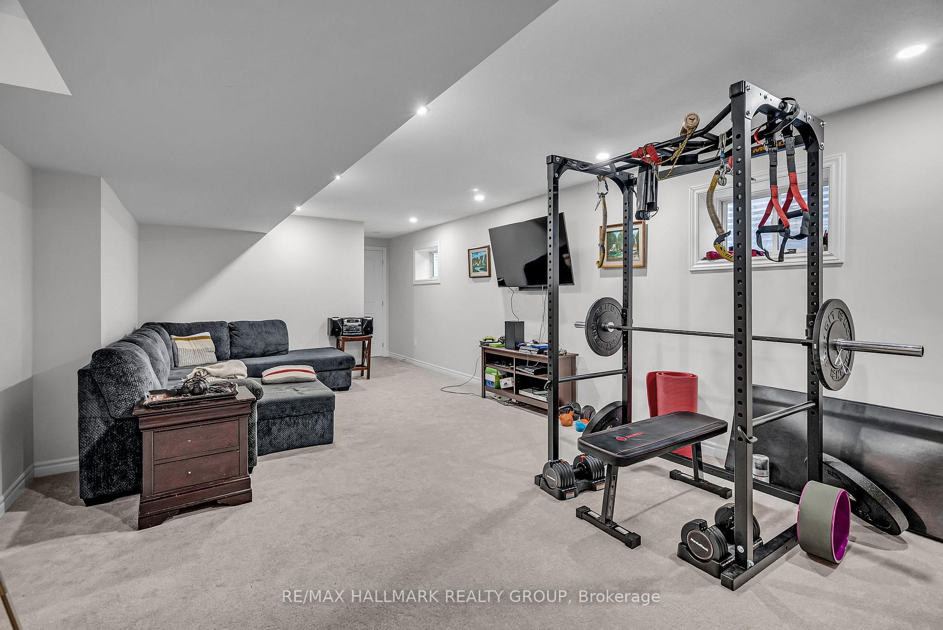 Photo 28 of 154 Aubrais Crescent, Ottawa, Chapel Hill South - Orleans Village — HOMEH