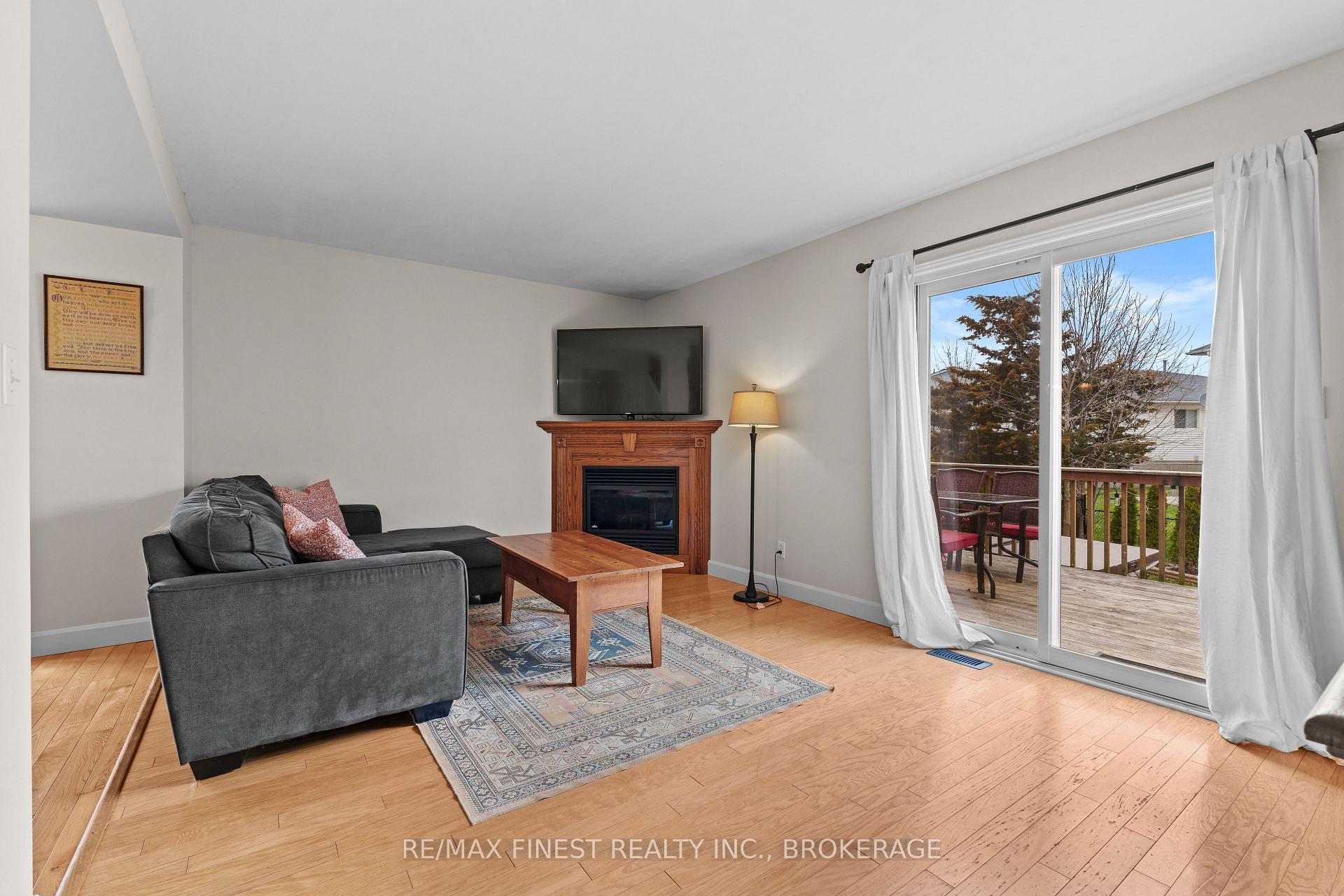 Photo 13 of 1038 Springfield Drive, Kingston, City Southwest — HOMEH