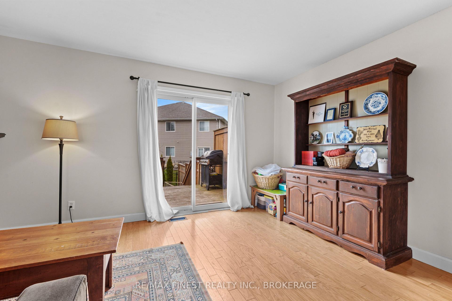 Photo 16 of 1038 Springfield Drive, Kingston, City Southwest — HOMEH