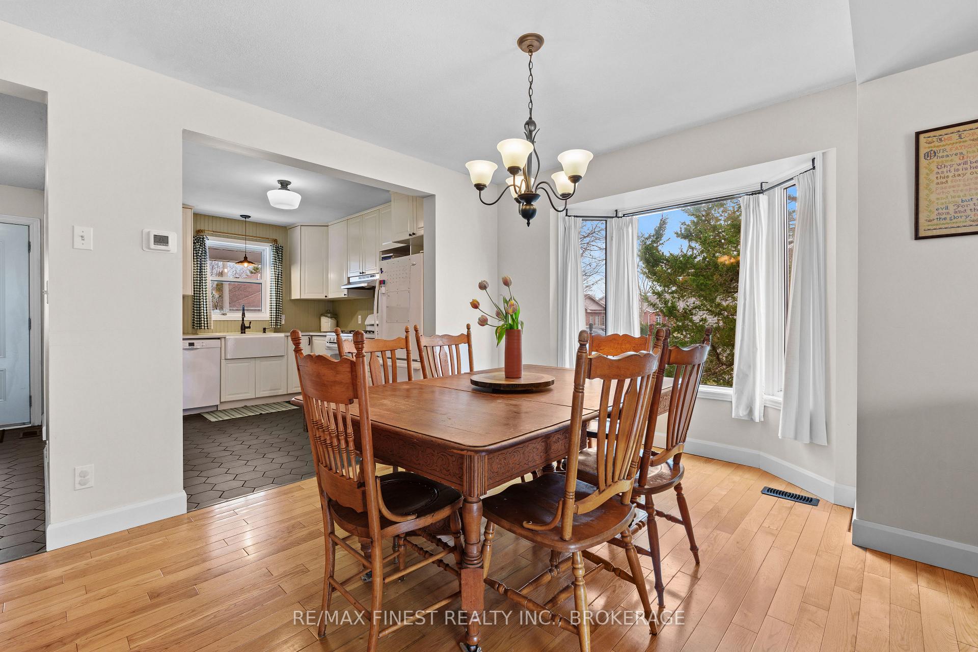 Photo 20 of 1038 Springfield Drive, Kingston, City Southwest — HOMEH