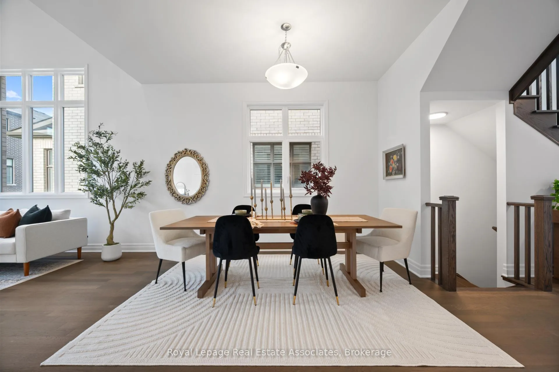 Photo 3 of 1249 Onyx Trail, Oakville, Joshua Meadows — HOMEH