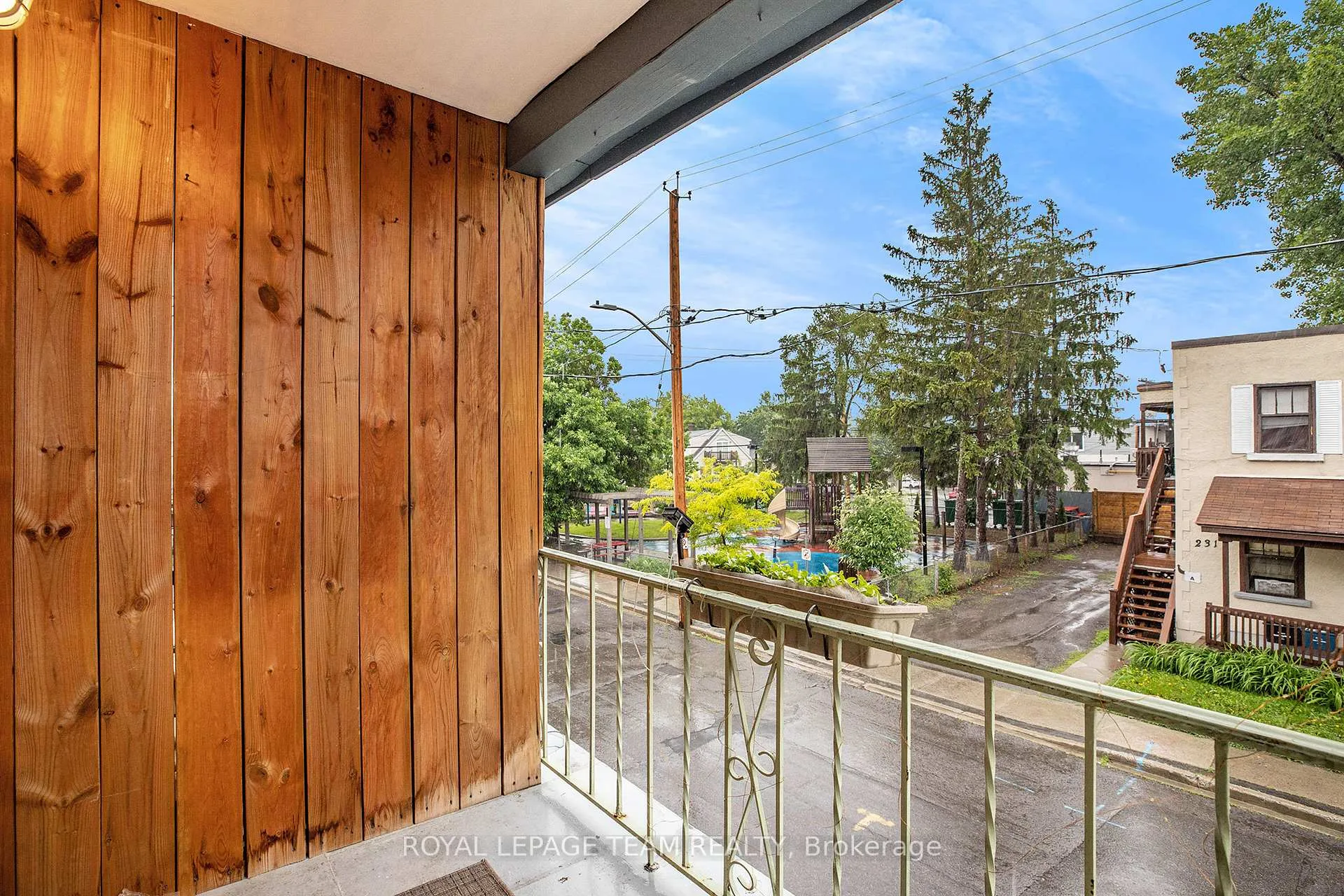 Photo 16 of 236 Emond Street, Ottawa, Vanier — HOMEH