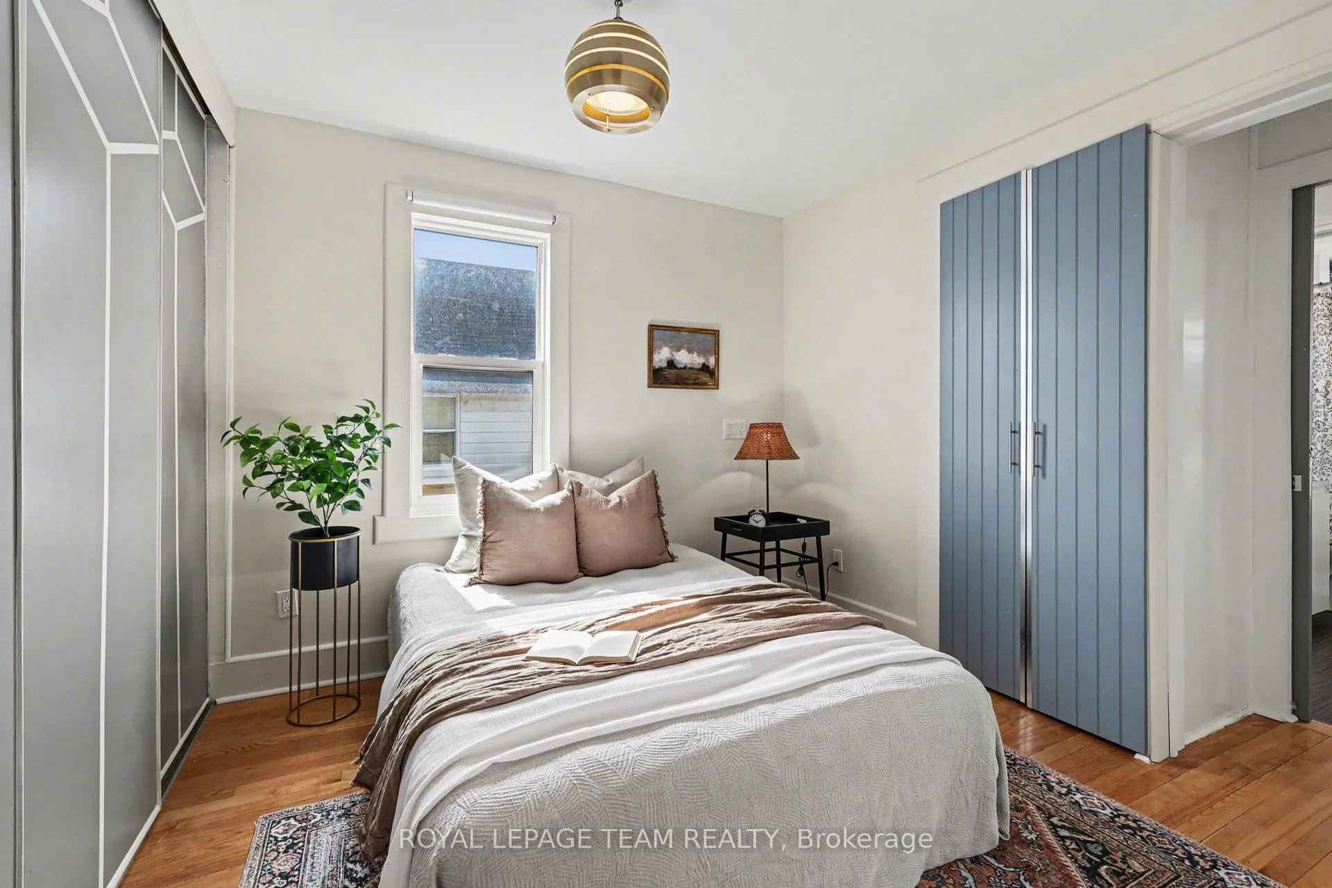 Photo 20 of 236 Emond Street, Ottawa, Vanier — HOMEH