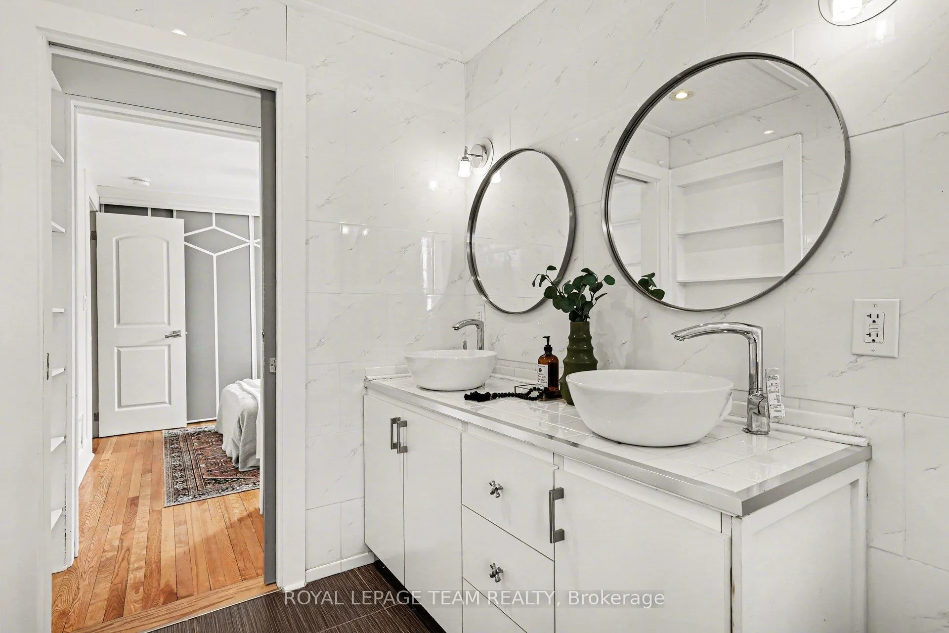 Photo 21 of 236 Emond Street, Ottawa, Vanier — HOMEH