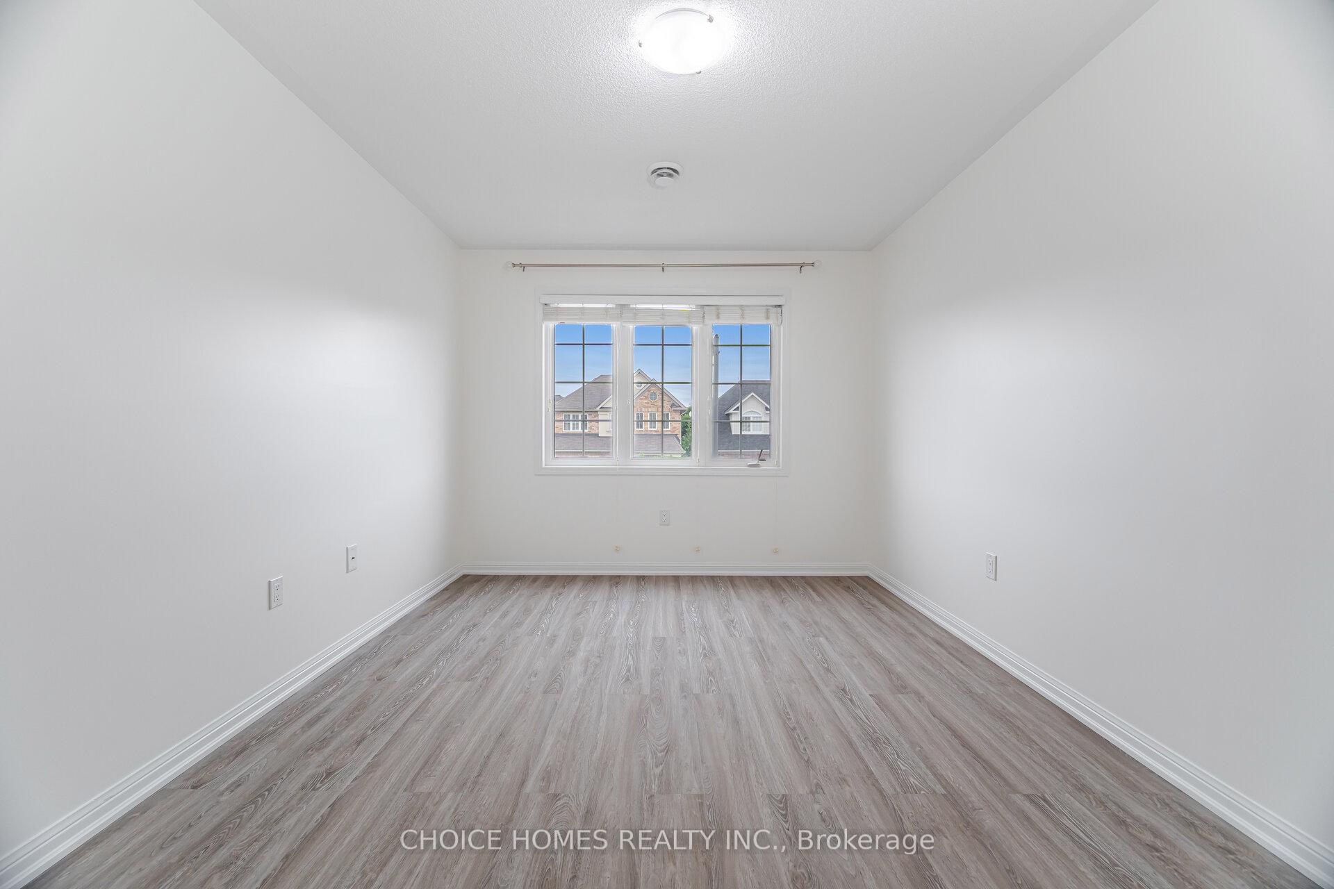 Photo 15 of 319 Mcdougall Crossing, Milton, Harrison — HOMEH